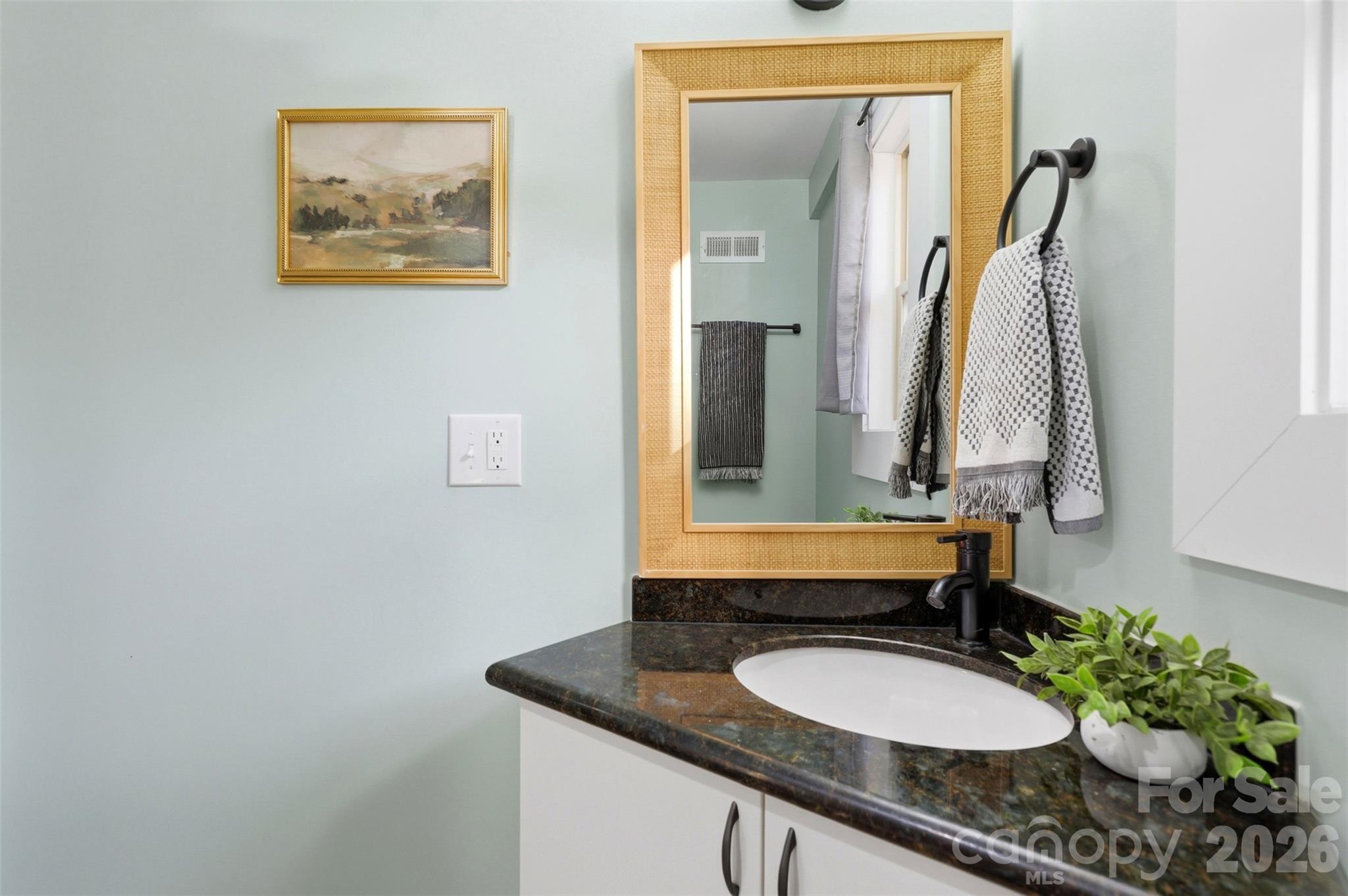 1642 Washington Avenue