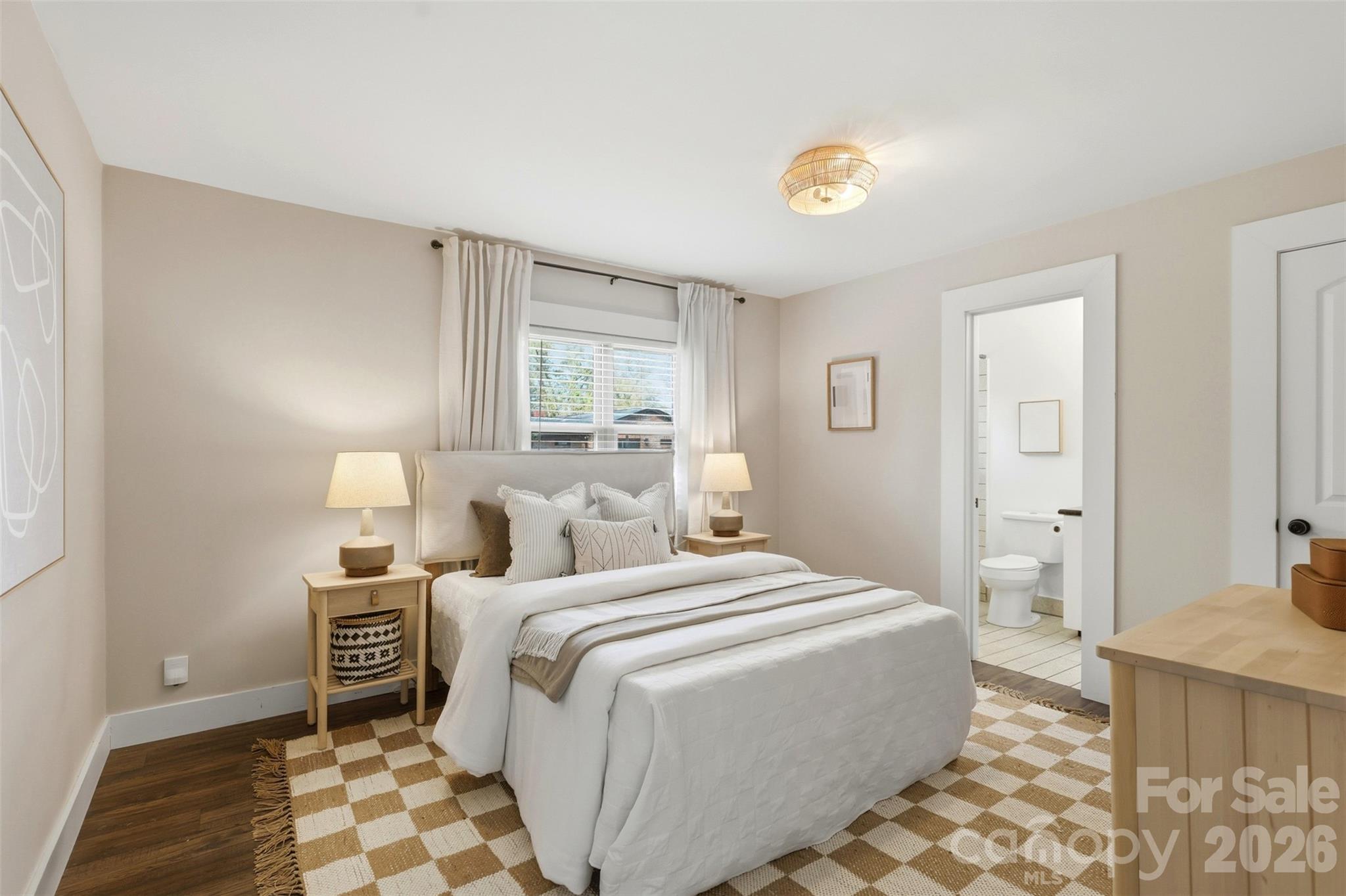 1642 Washington Avenue