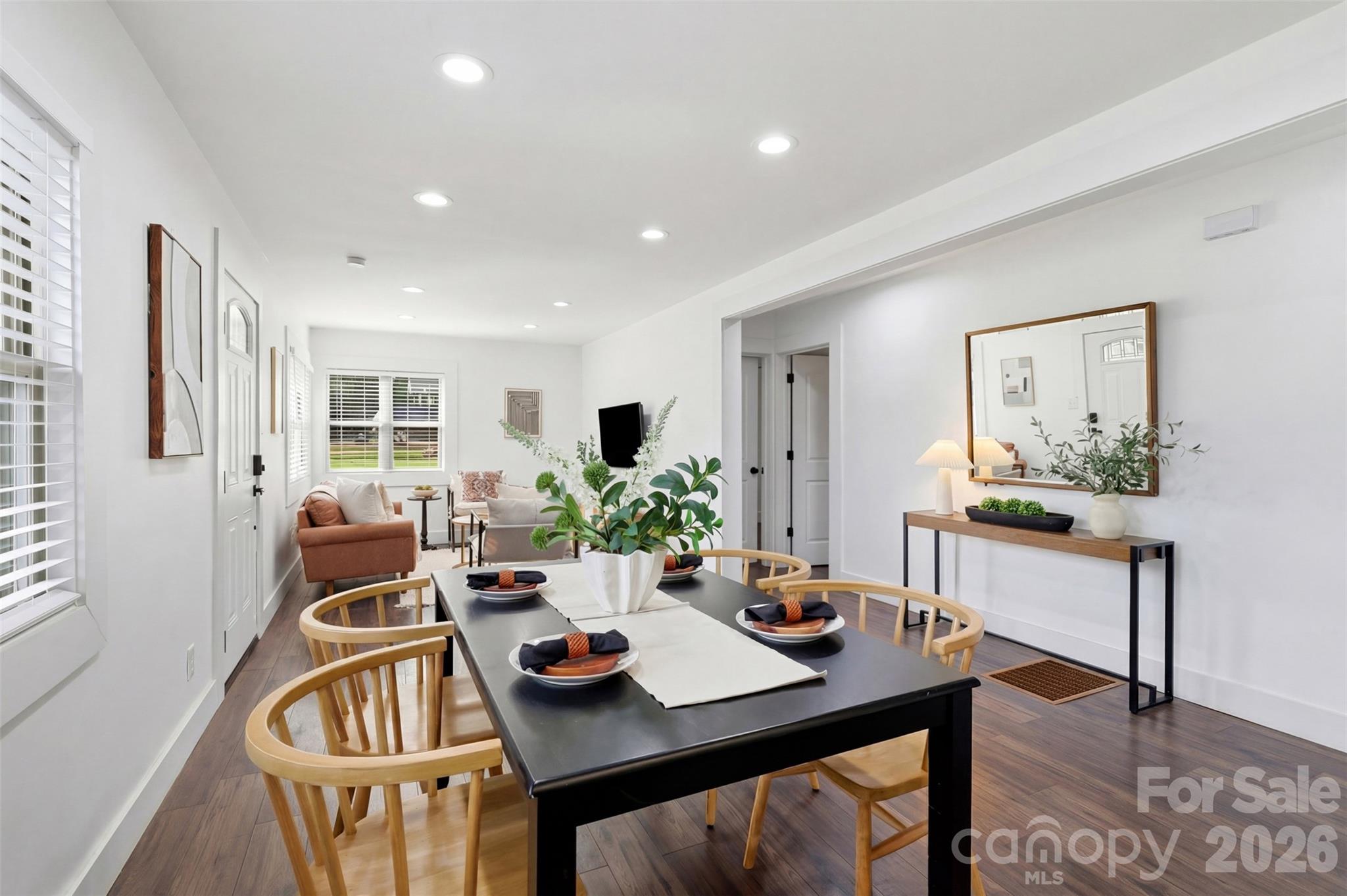 1642 Washington Avenue