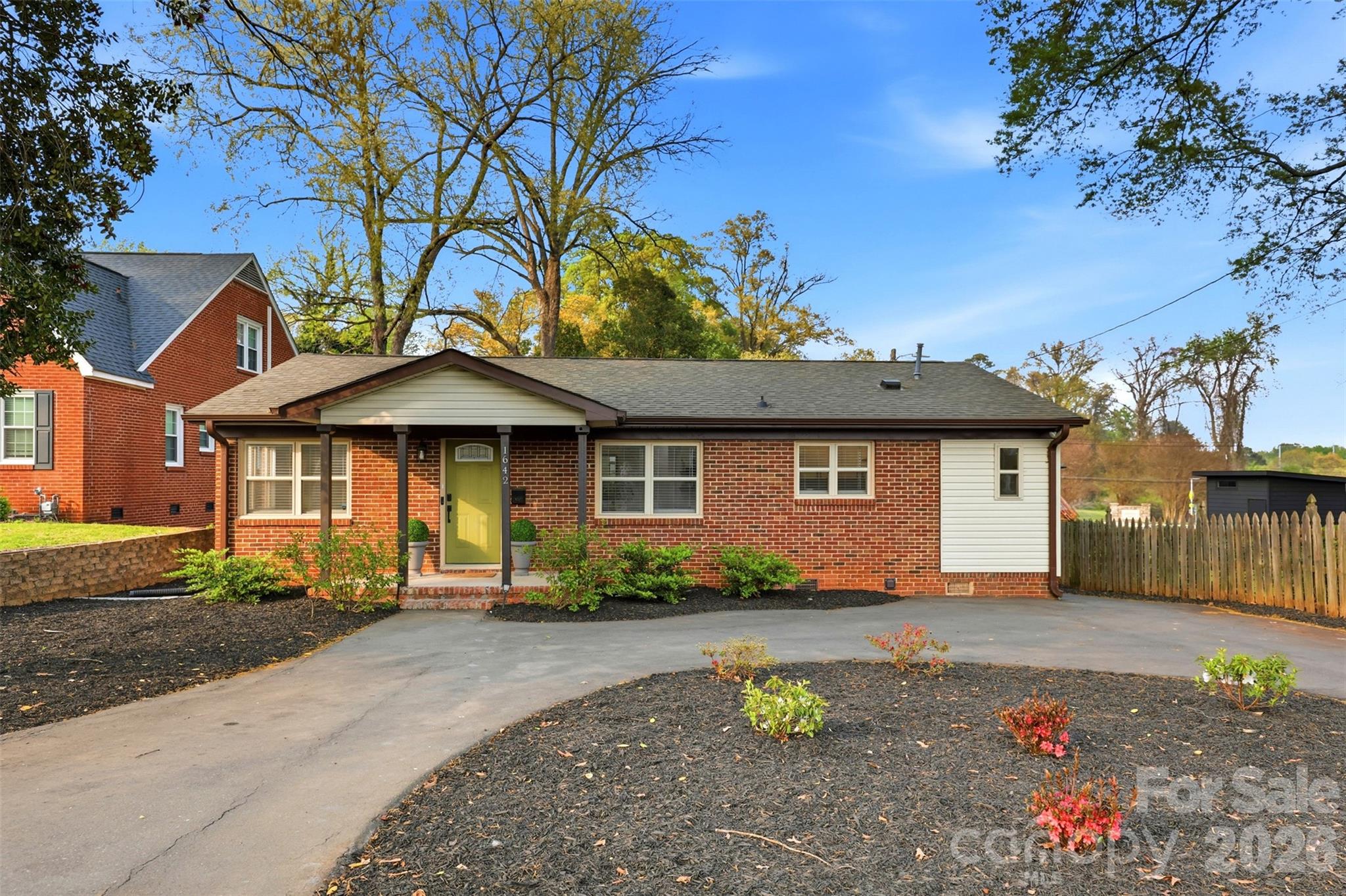 1642 Washington Avenue