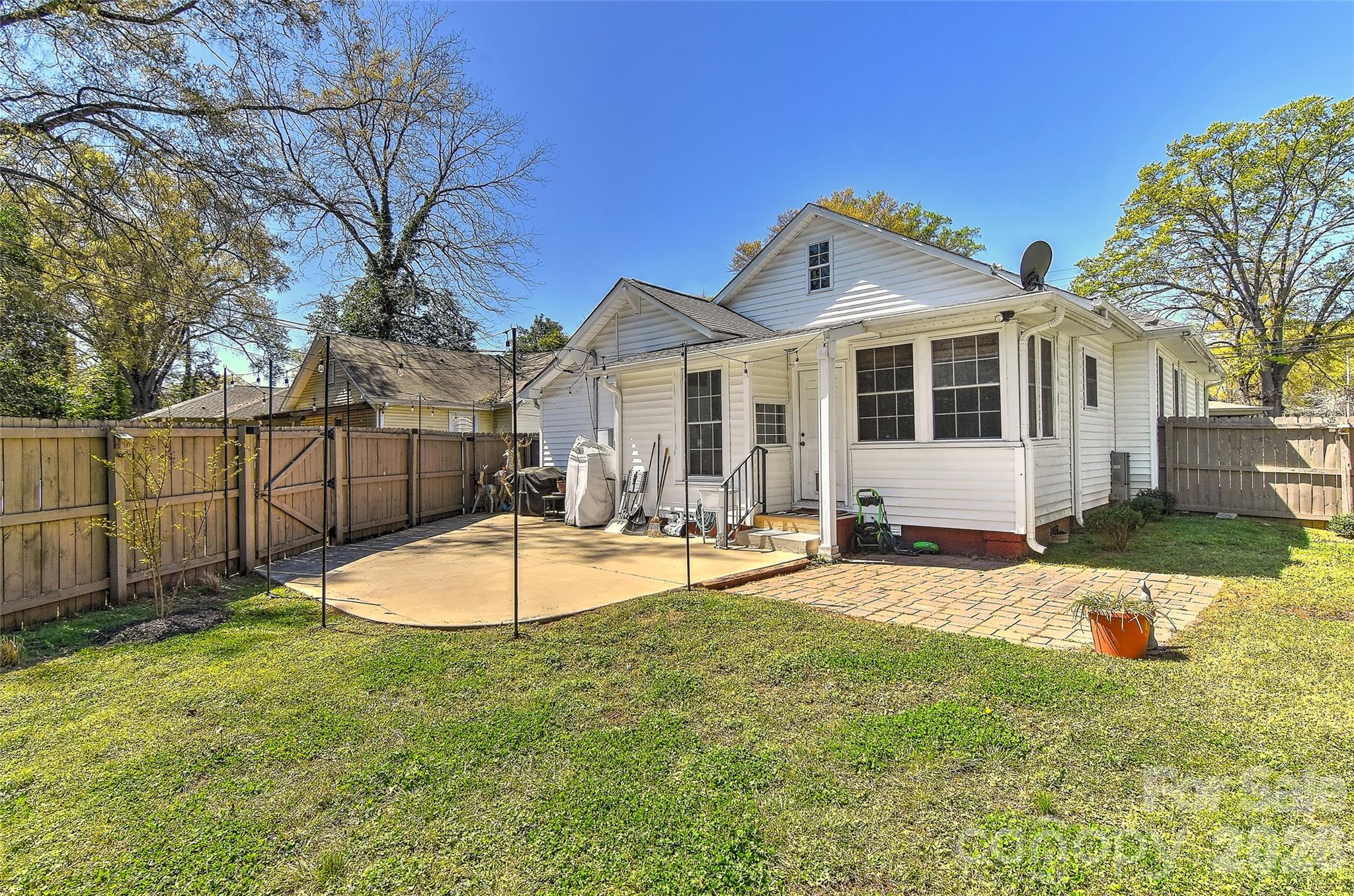 704 S Chester Street