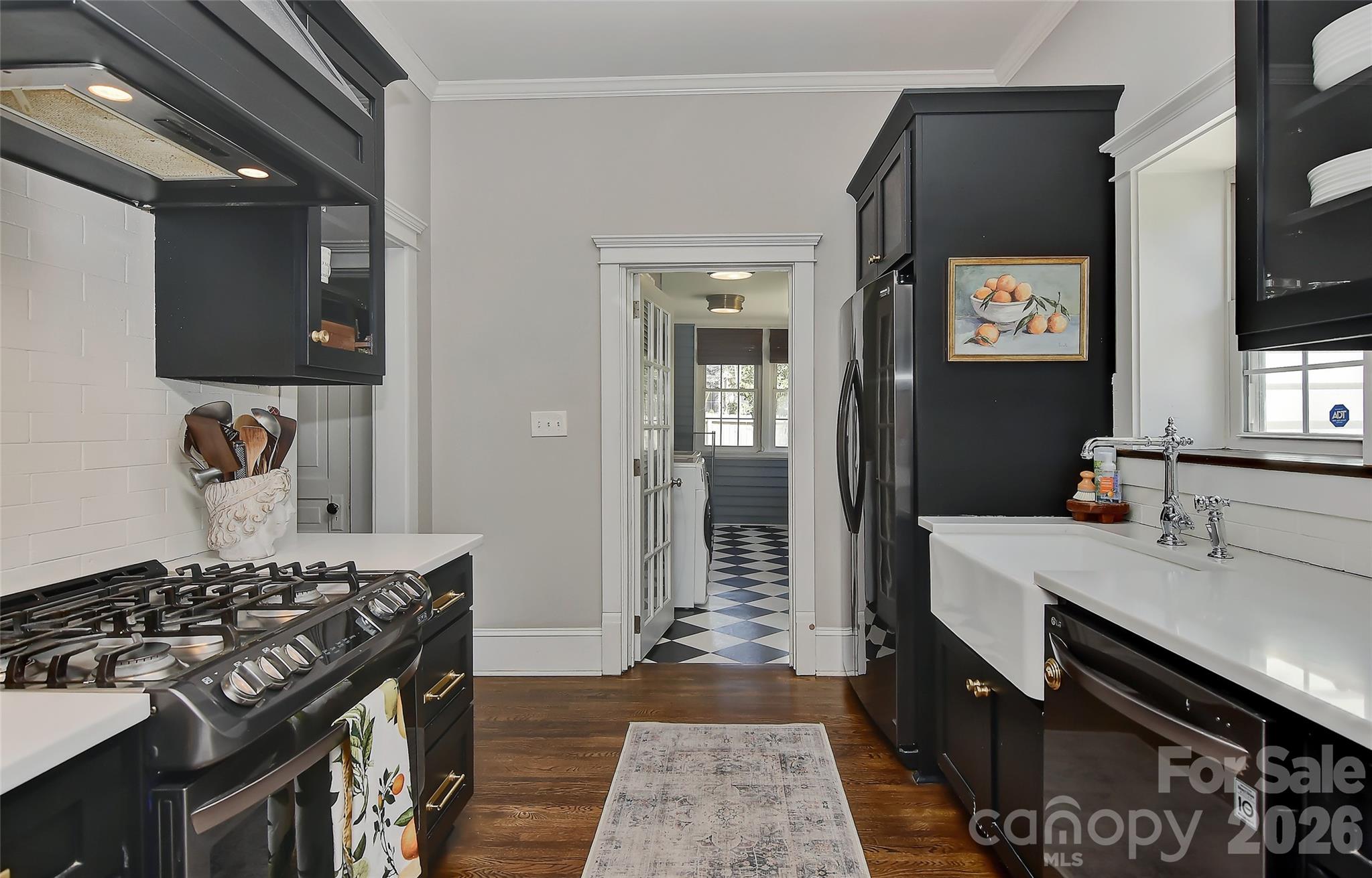 704 S Chester Street