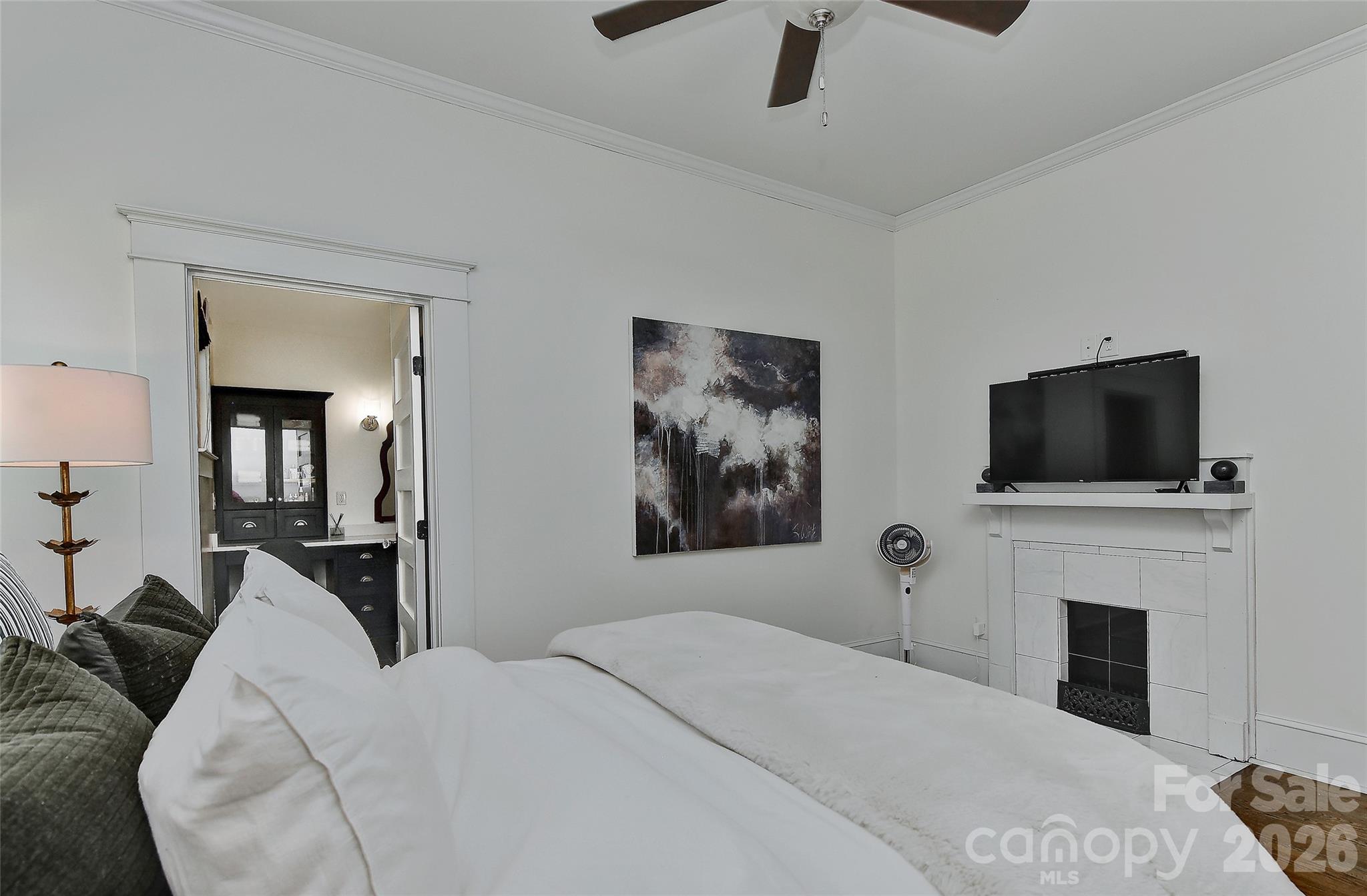 704 S Chester Street