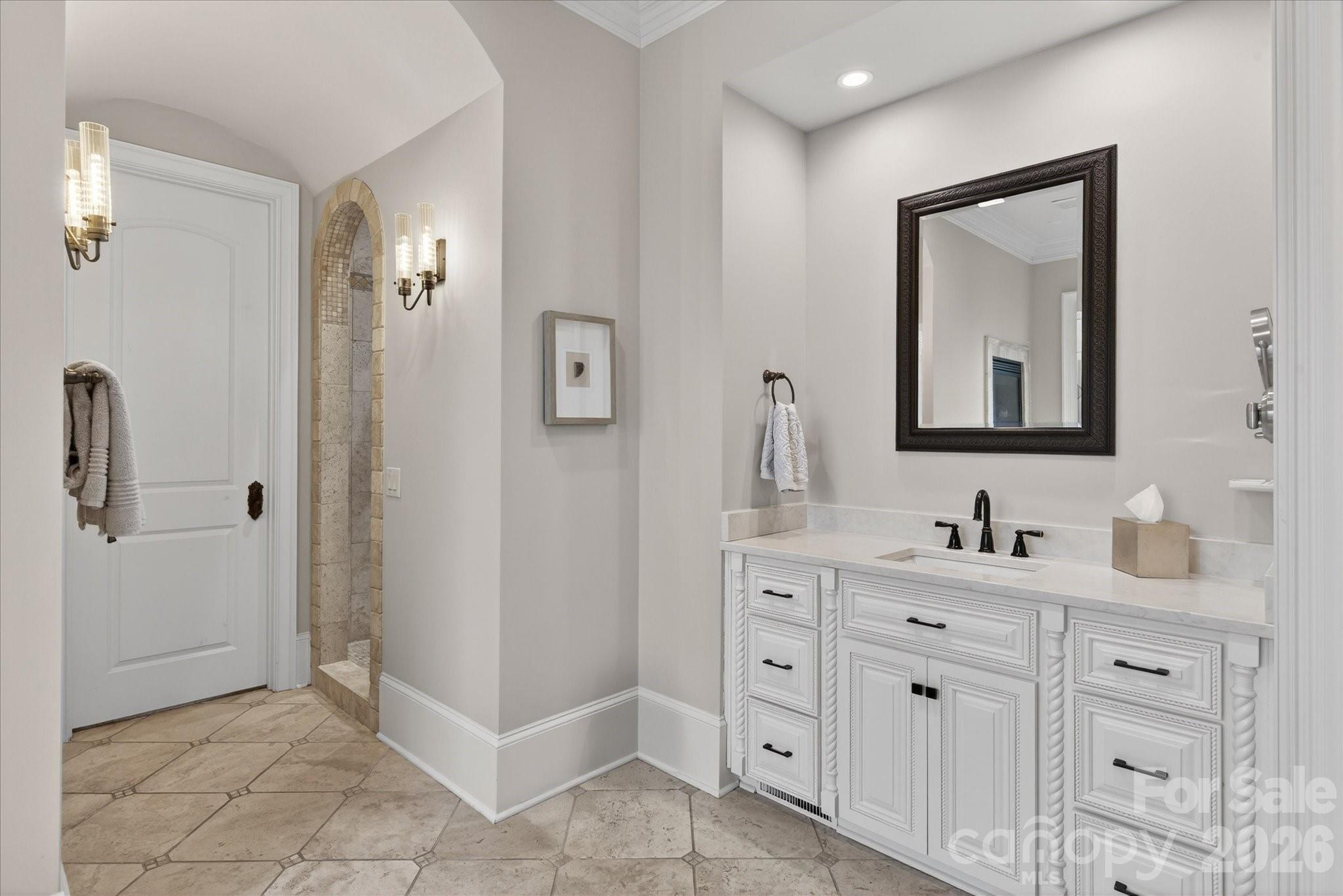 813 Beauhaven Lane