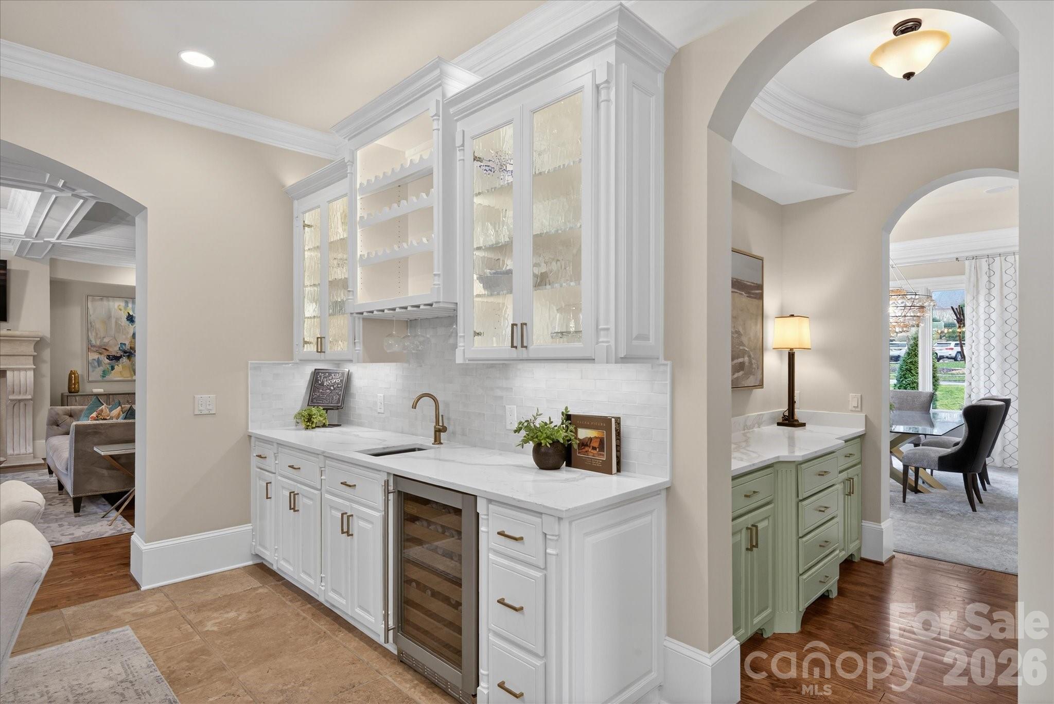 813 Beauhaven Lane