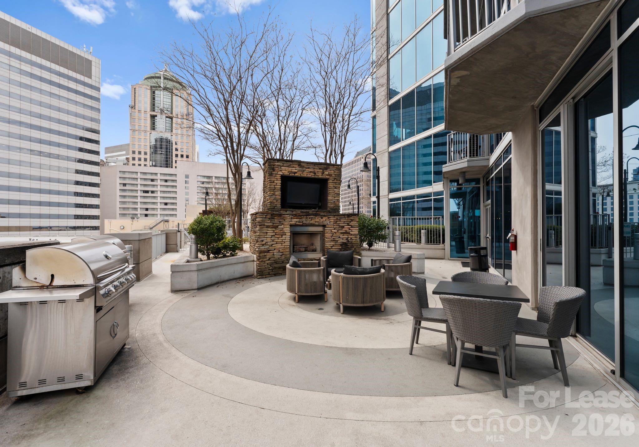 210 N Church Street Unit: 1606