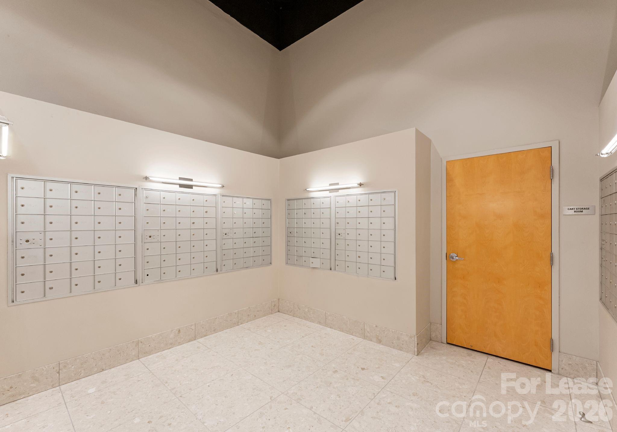 210 N Church Street Unit: 1606