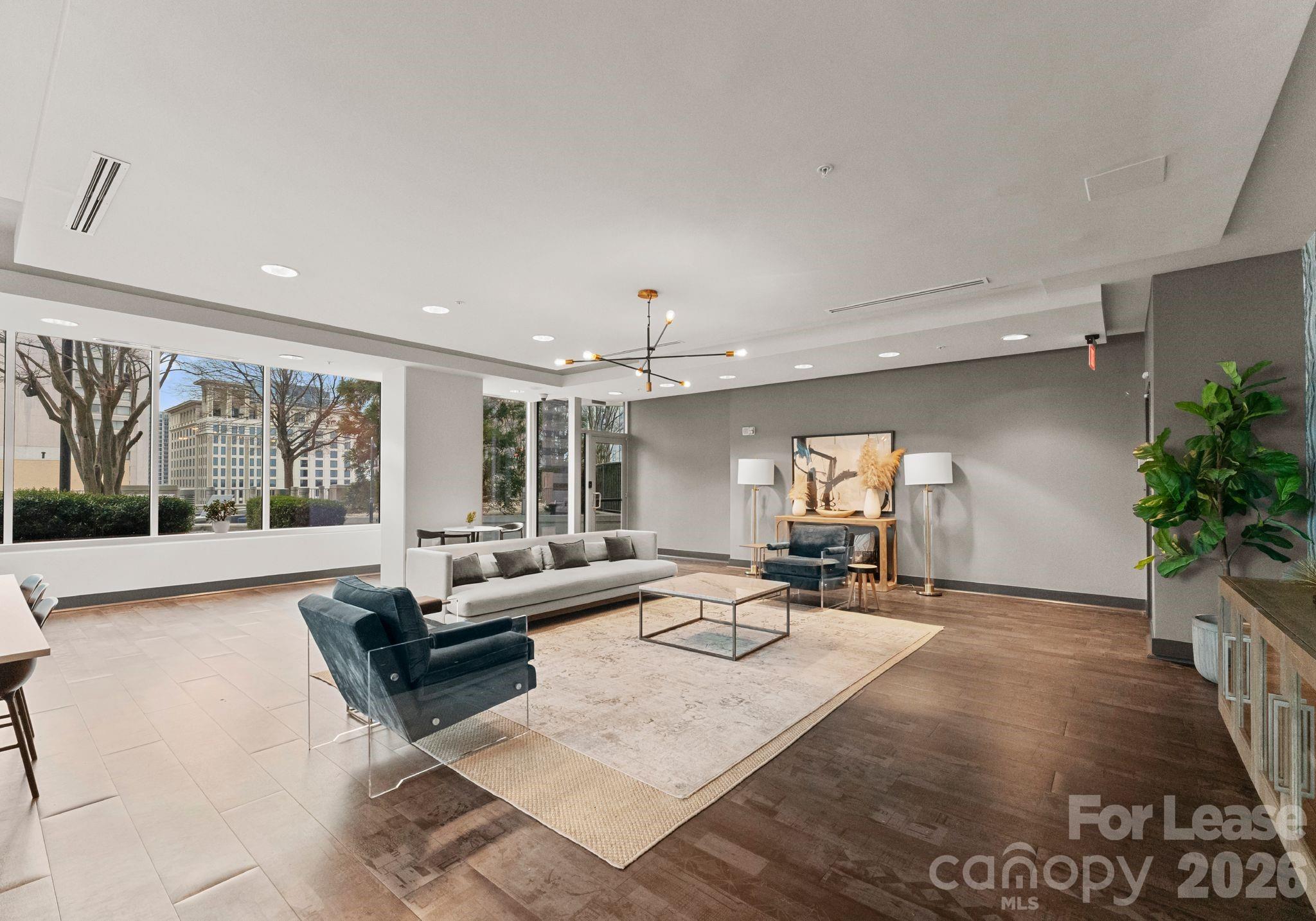 210 N Church Street Unit: 1606