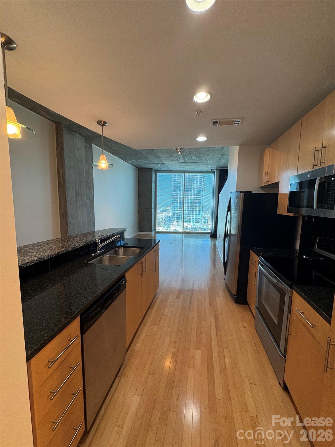 210 N Church Street Unit: 1606