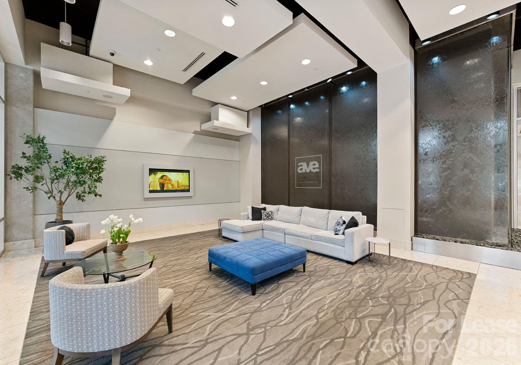 210 N Church Street Unit: 1606