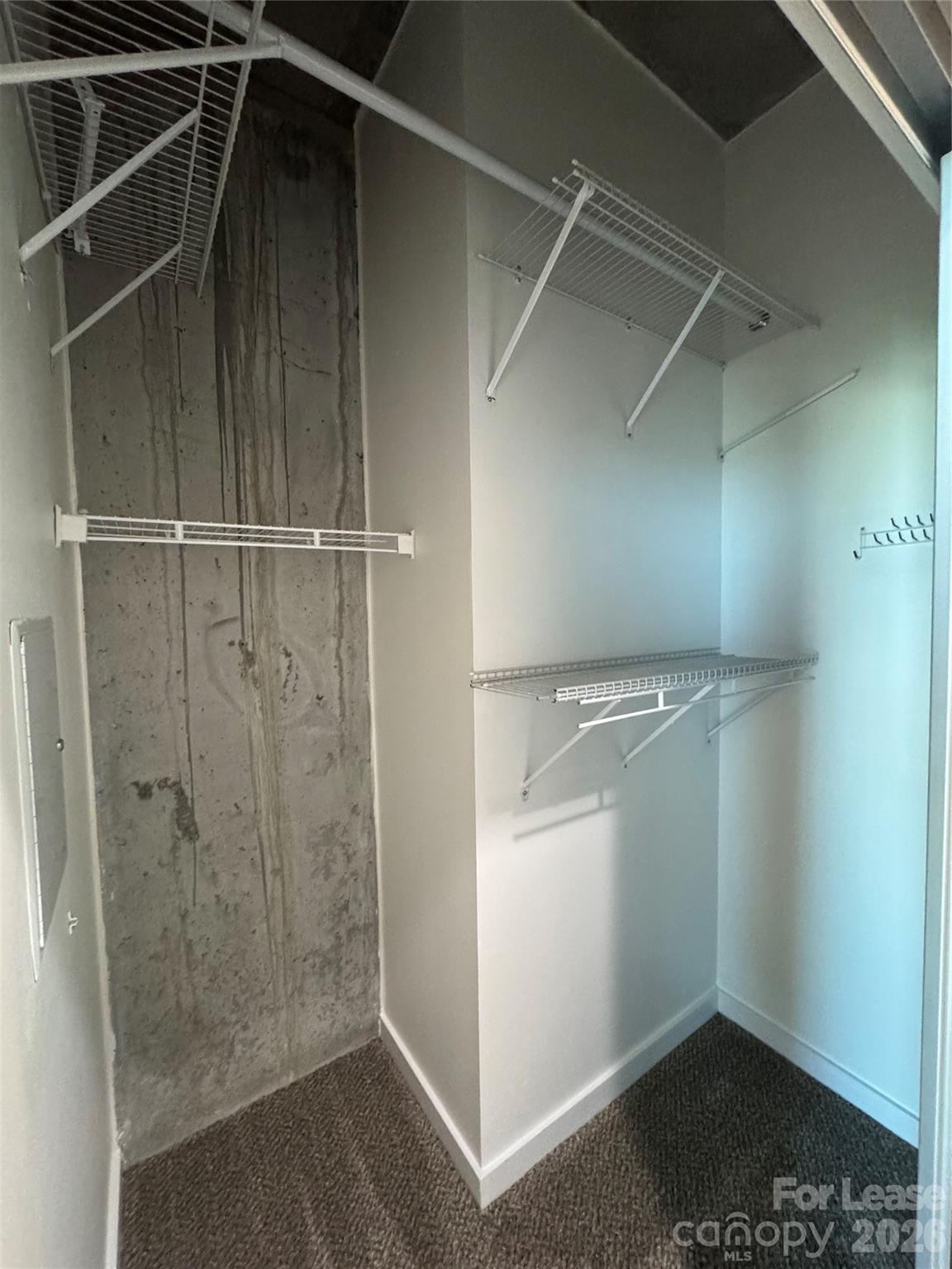 210 N Church Street Unit: 1606