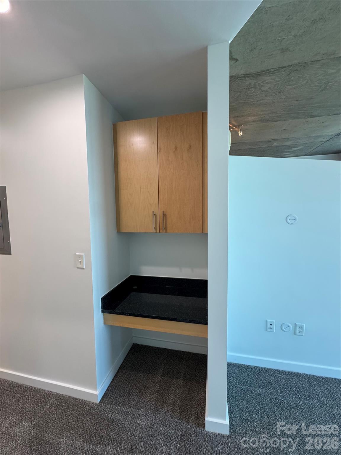 210 N Church Street Unit: 1606