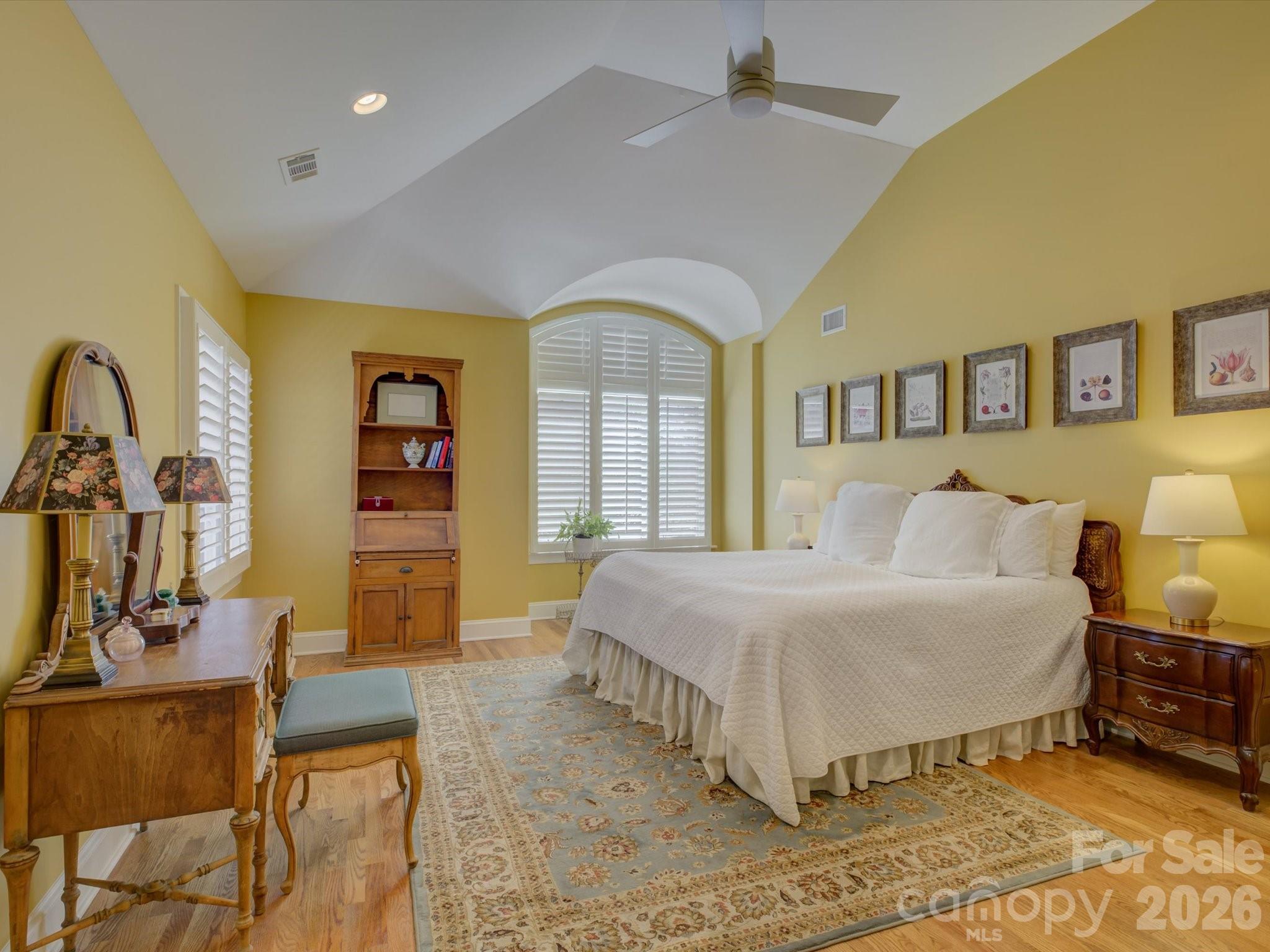 8905 Challis Hill Lane