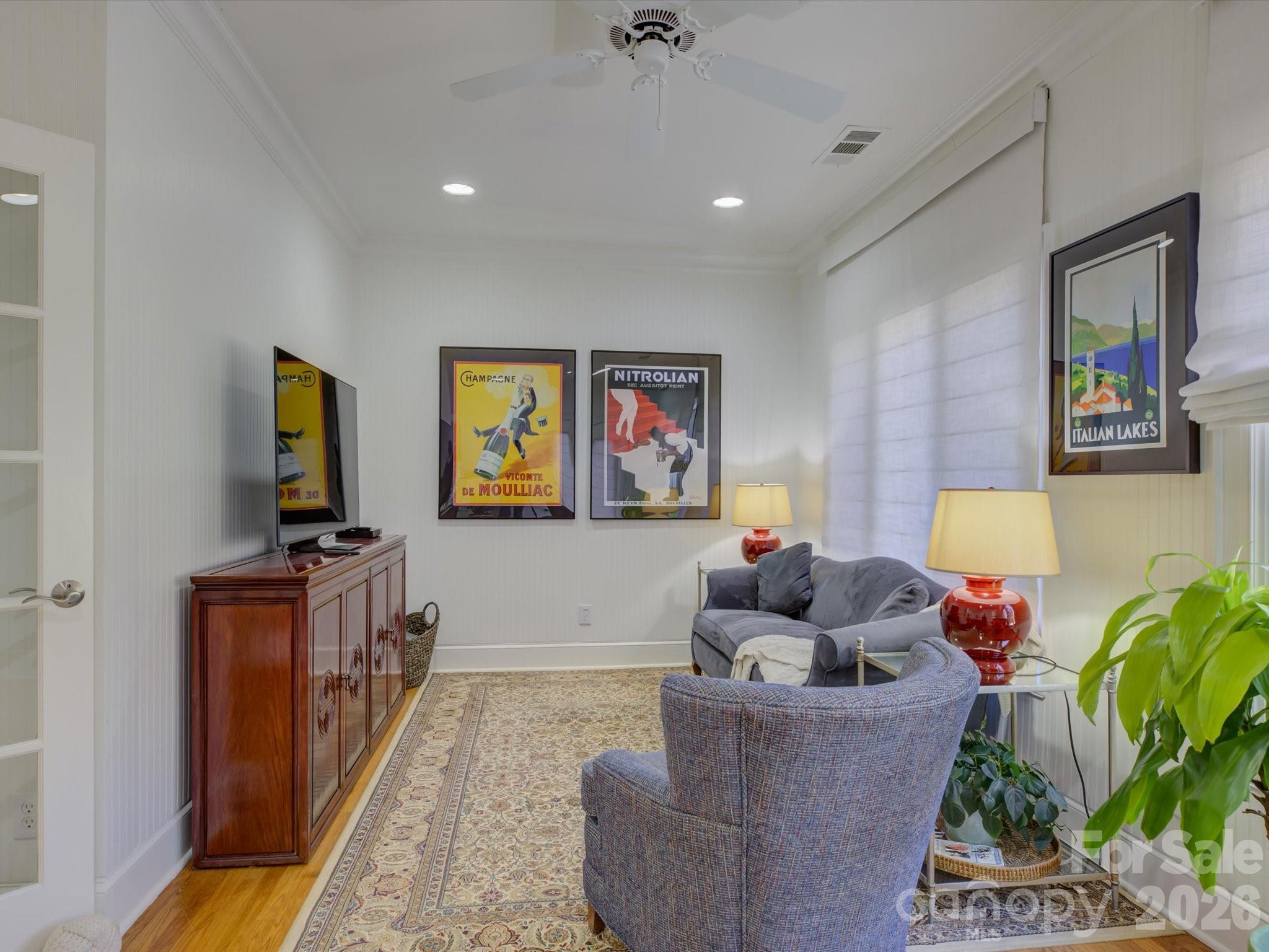 8905 Challis Hill Lane