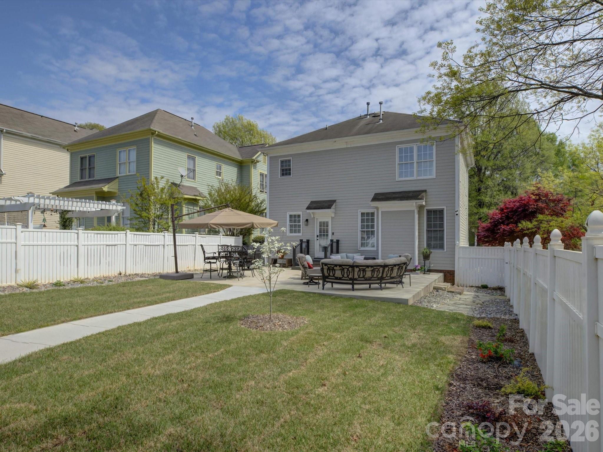 1305 Barnett Woods Crossing