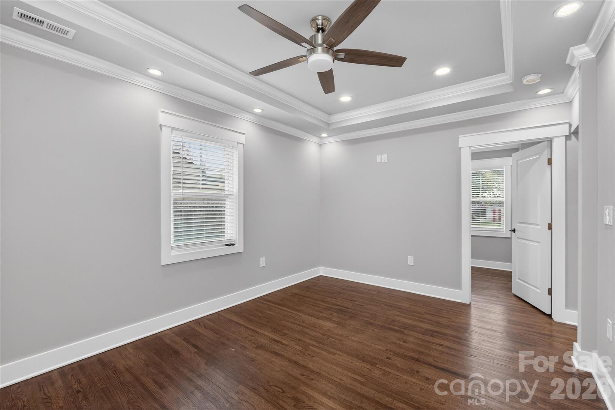 307 E Peterson Drive