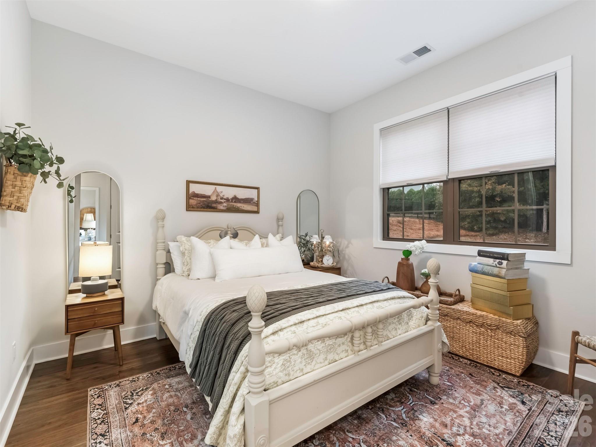 3000 Applewood Point Lane