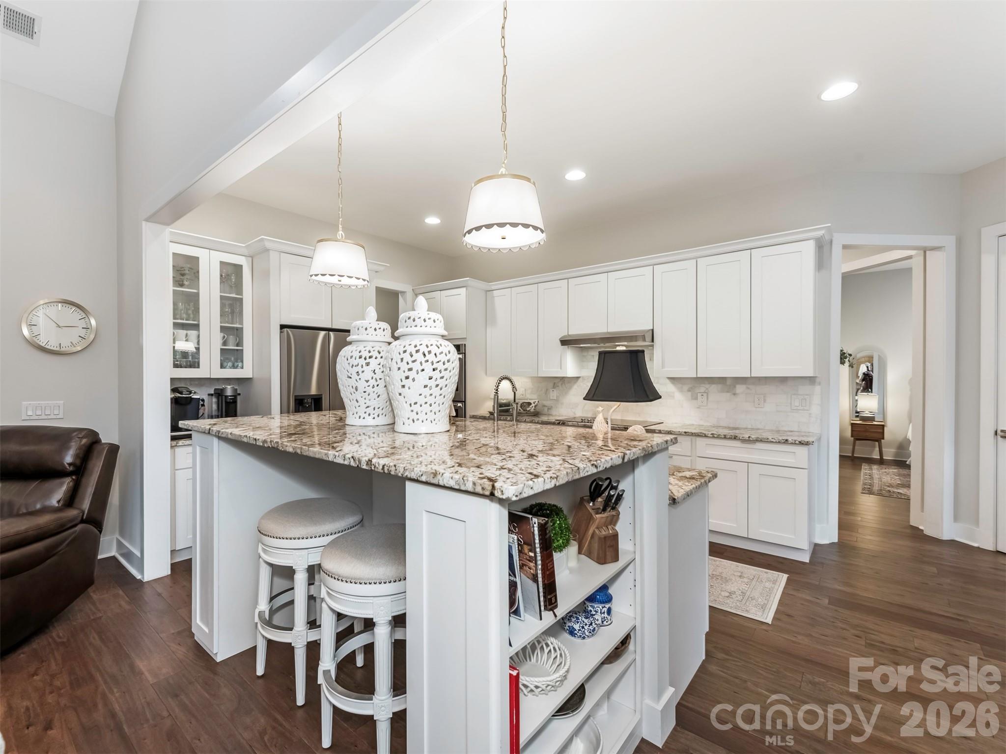 3000 Applewood Point Lane