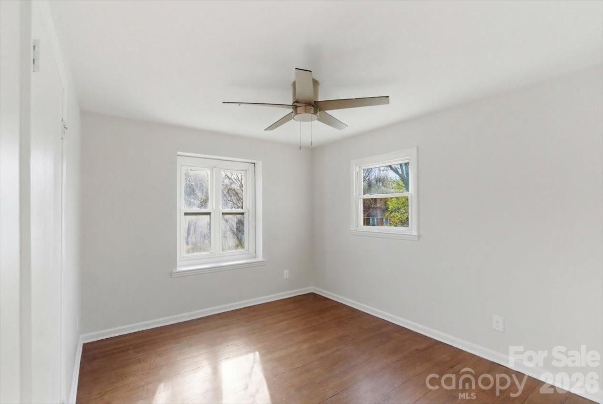 5810 Red Carriage Lane