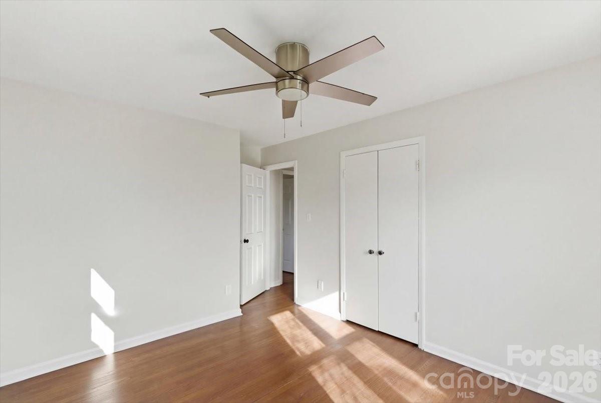 5810 Red Carriage Lane