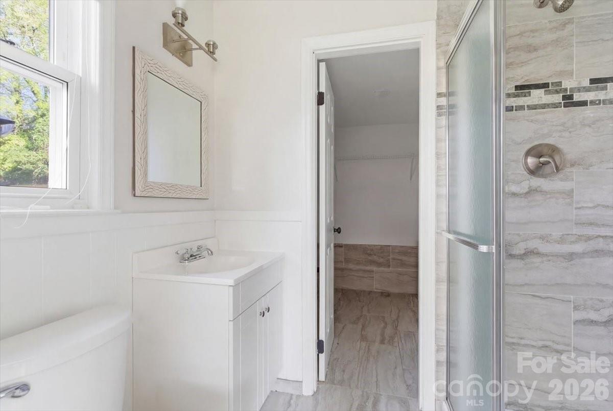 5810 Red Carriage Lane