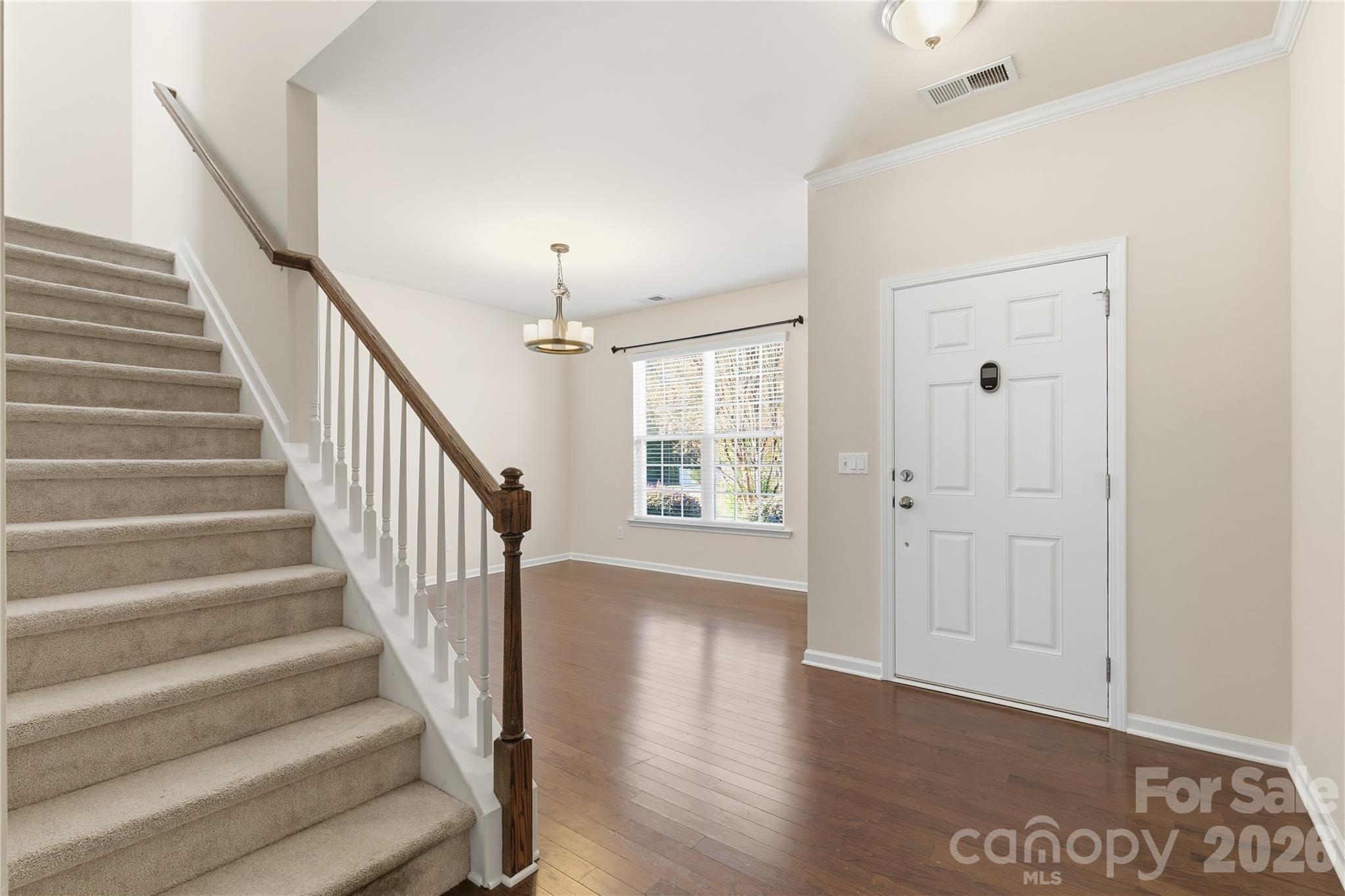 159 E Warfield Drive
