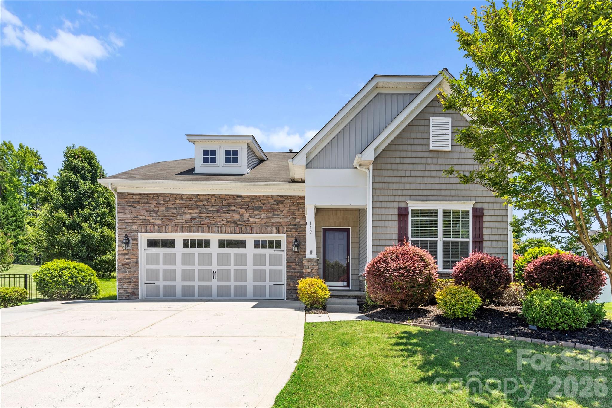 159 E Warfield Drive