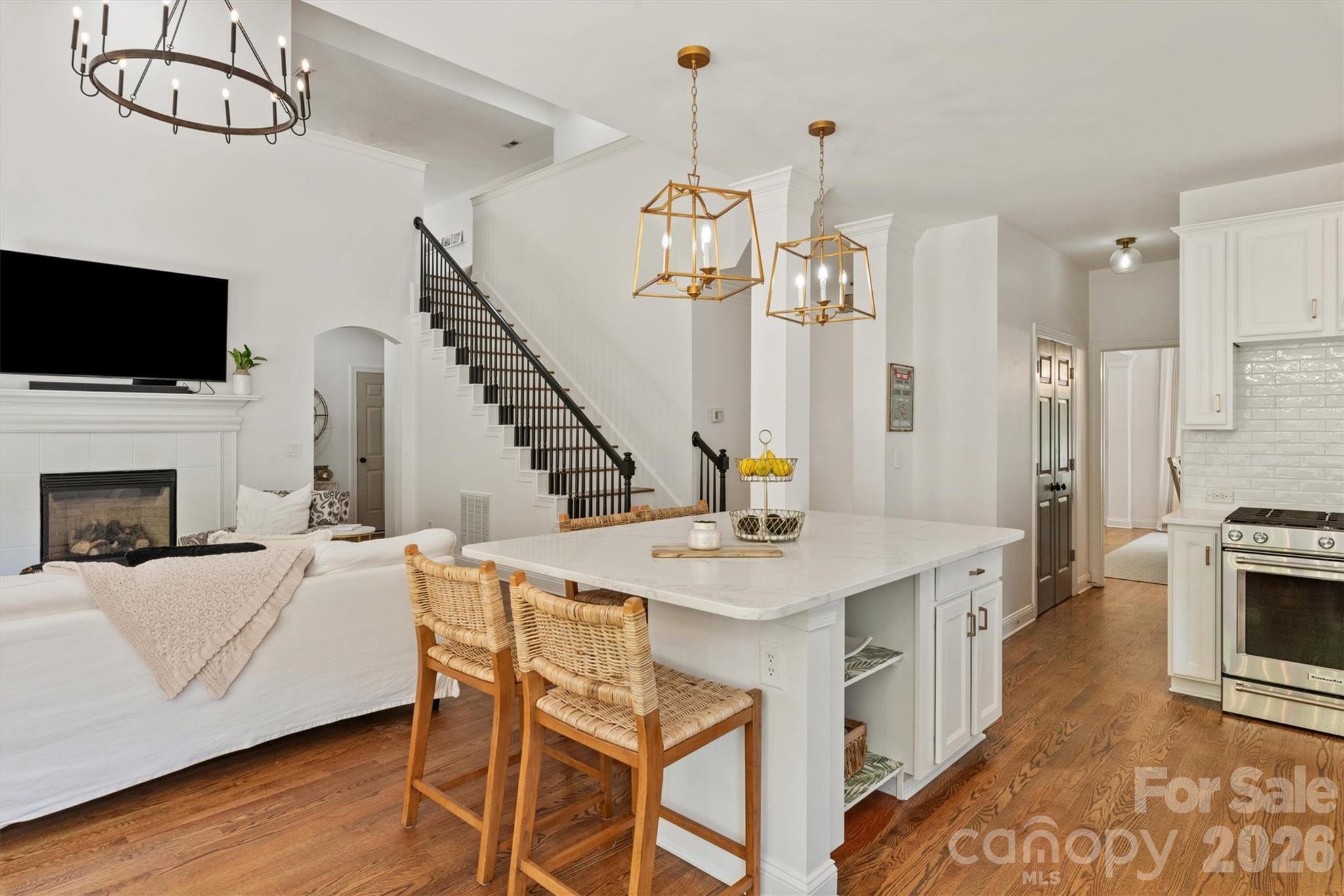 869 Stratford Run Drive