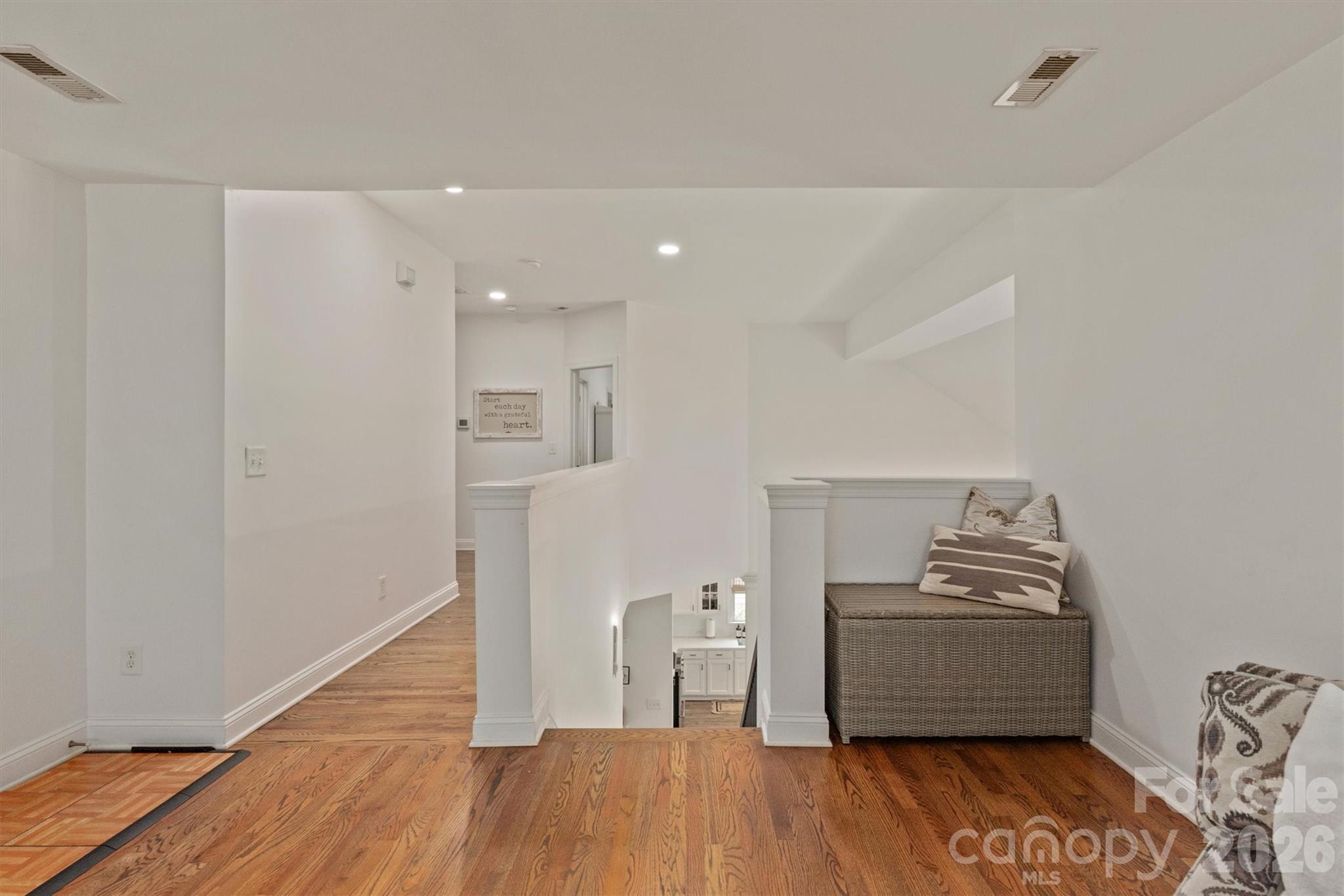 869 Stratford Run Drive