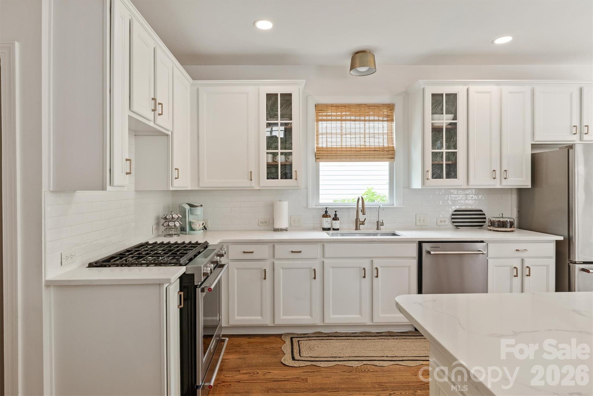 869 Stratford Run Drive