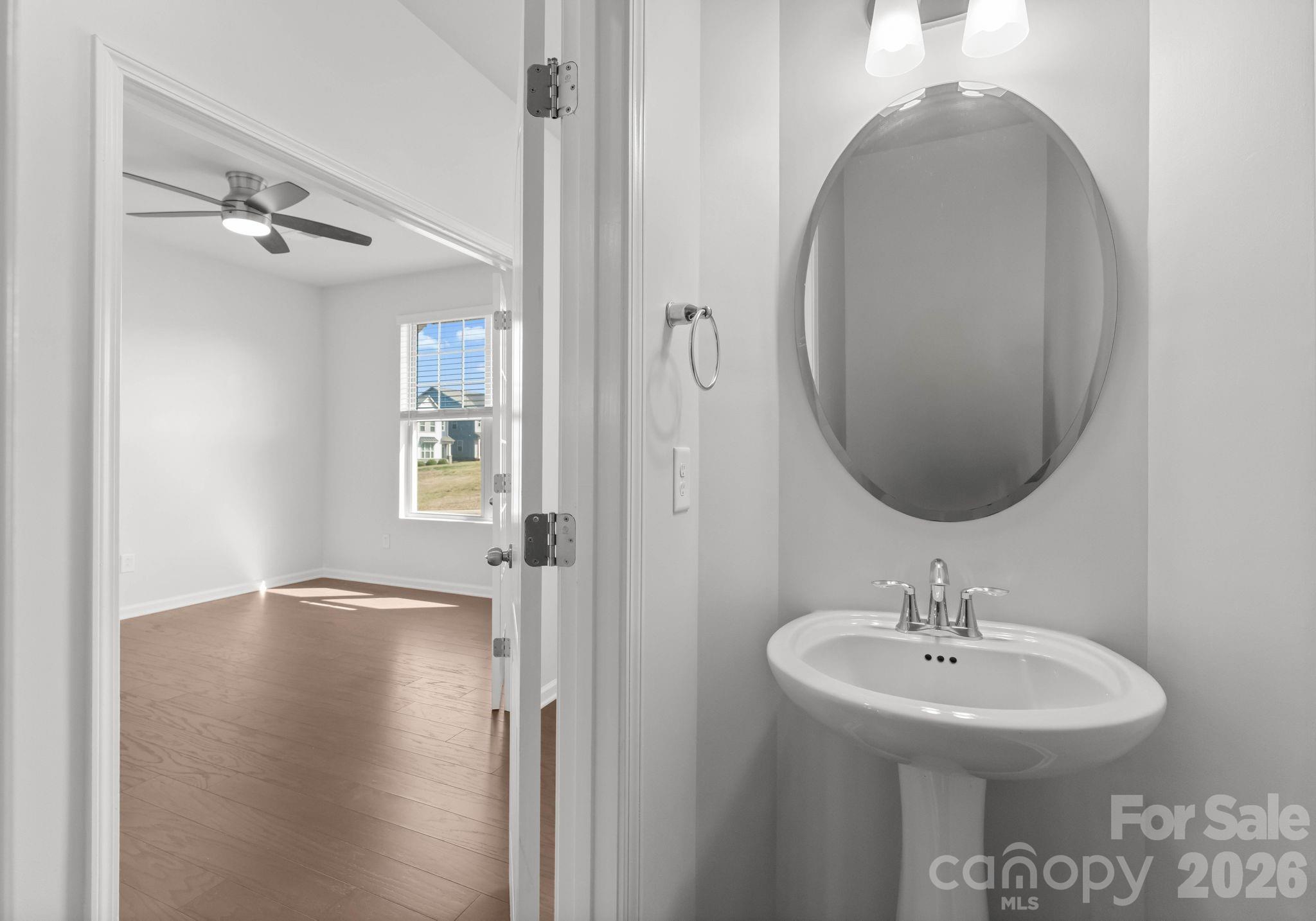 19722 Elise Caroline Alley