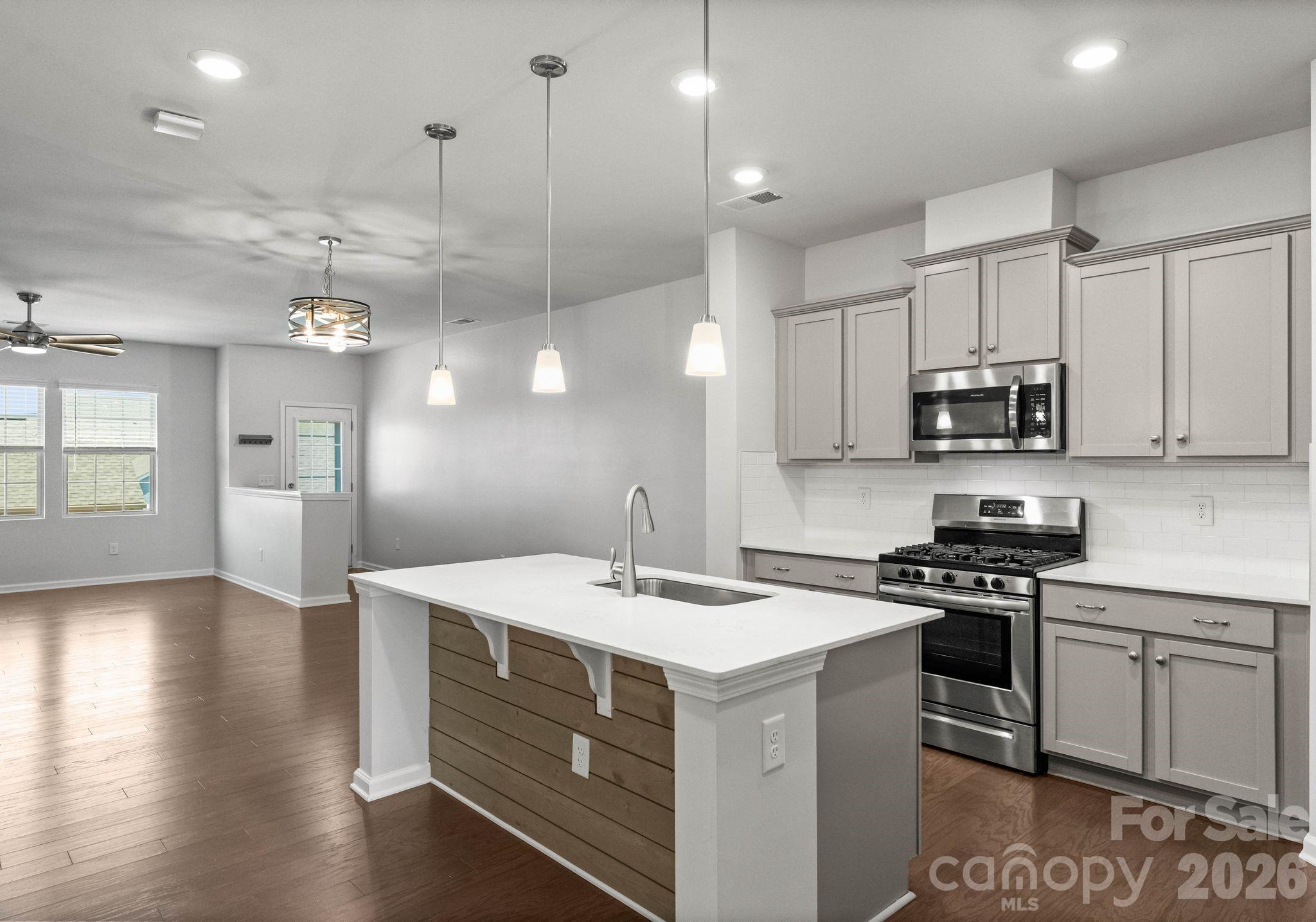 19722 Elise Caroline Alley