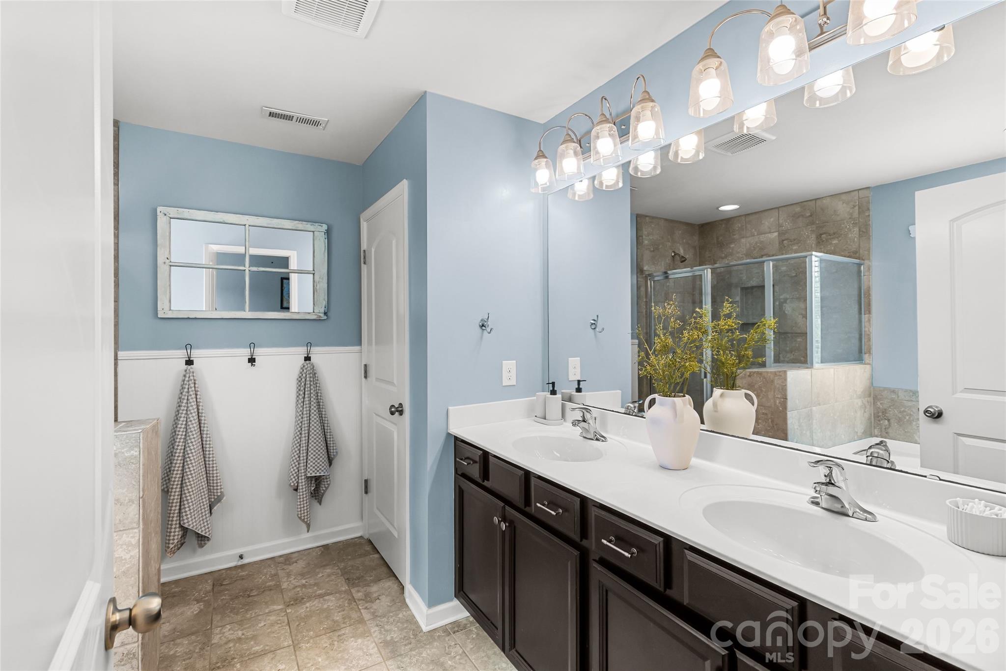 1426 Kings Grove Drive