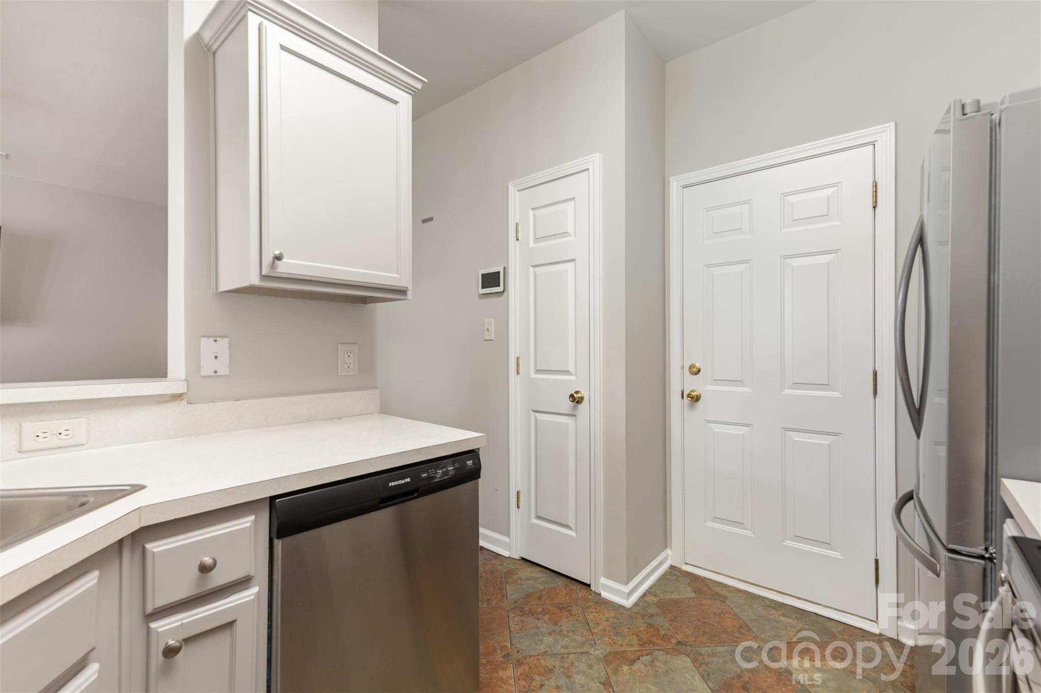 3832 Thomas Ridge Drive