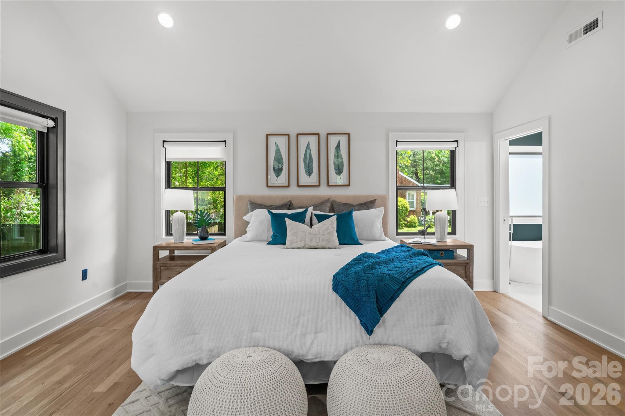 1542 Carolyn Drive