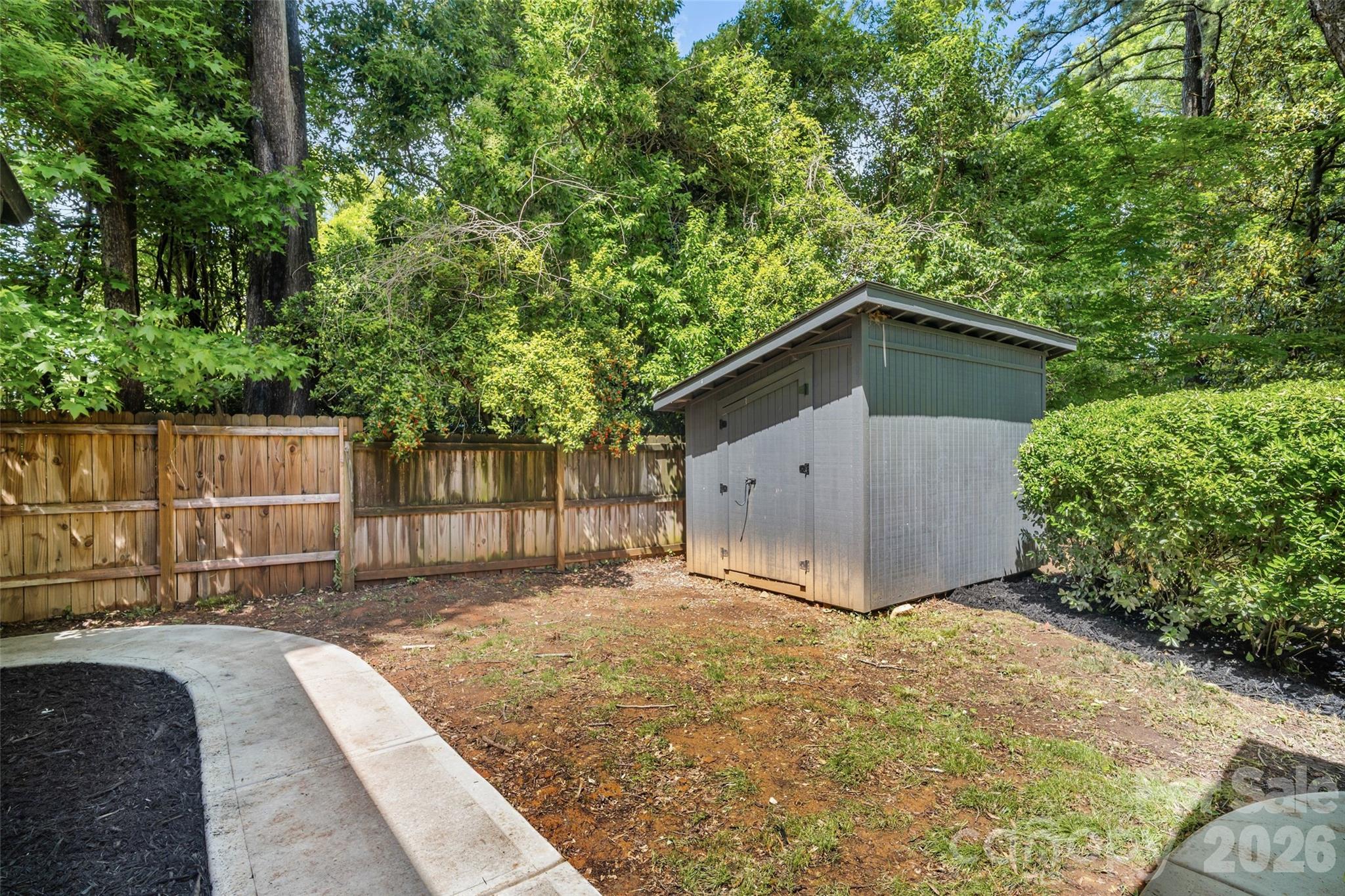 1542 Carolyn Drive