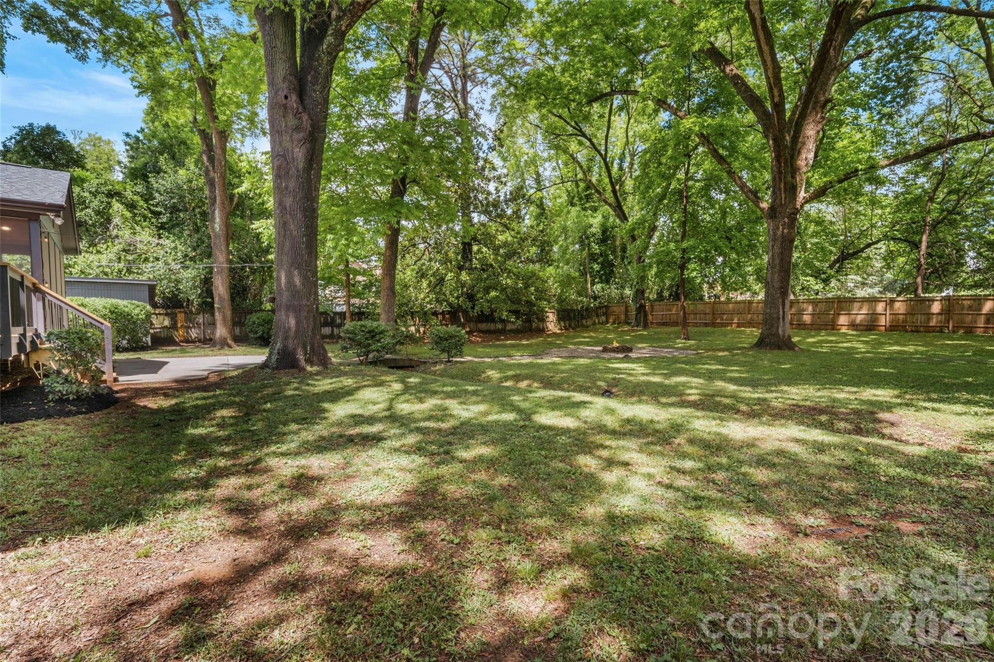 1542 Carolyn Drive