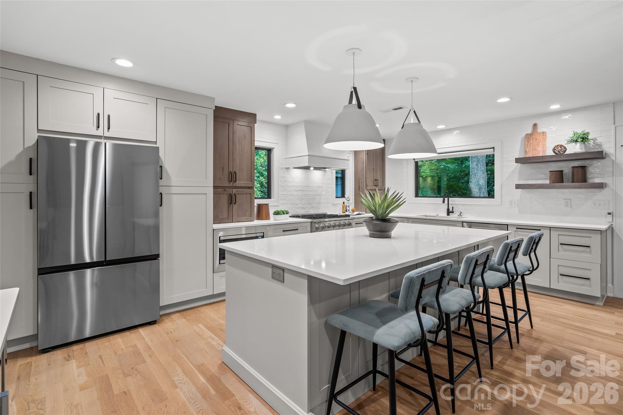 1542 Carolyn Drive