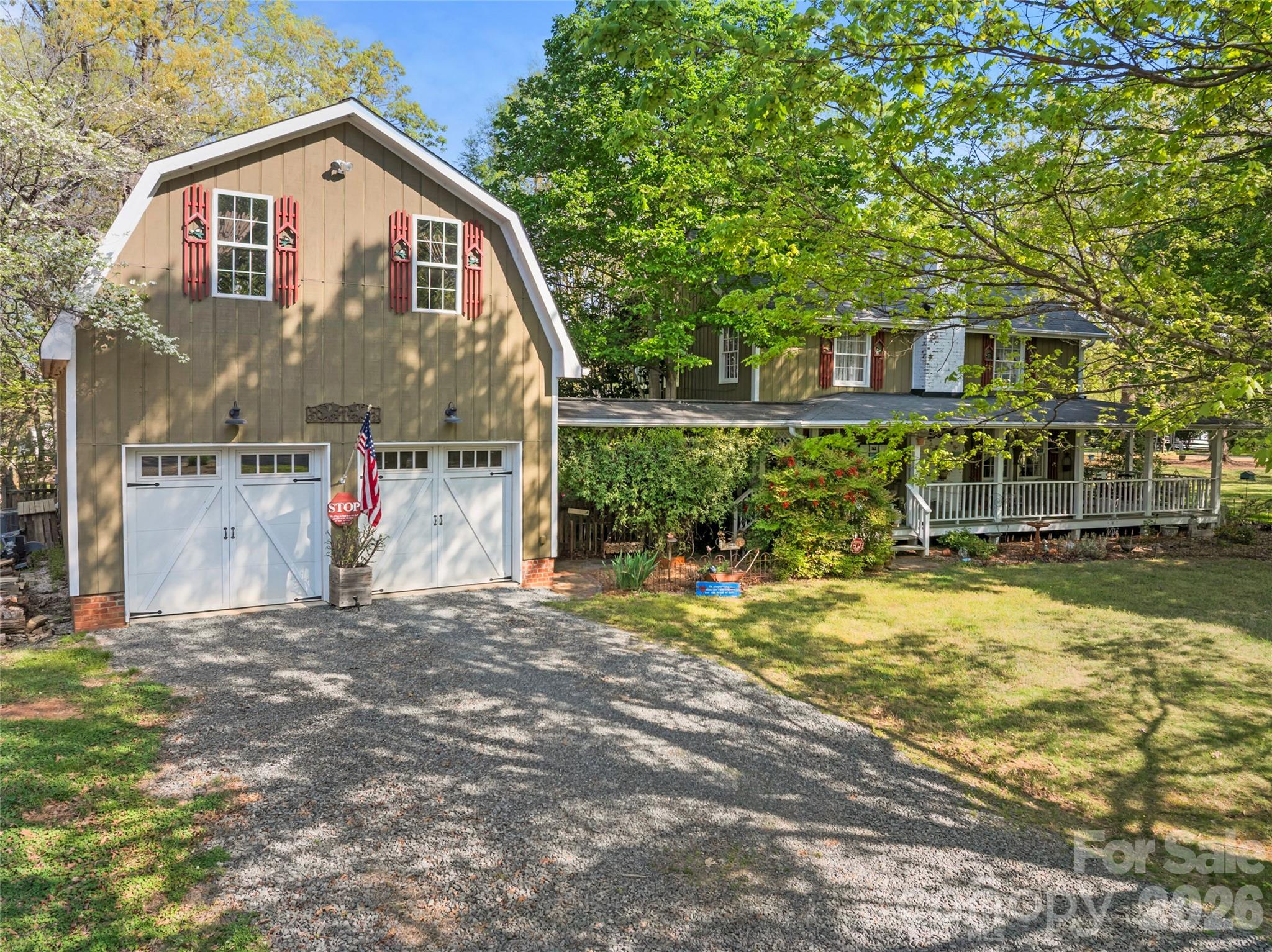 101 Sunnywood Lane