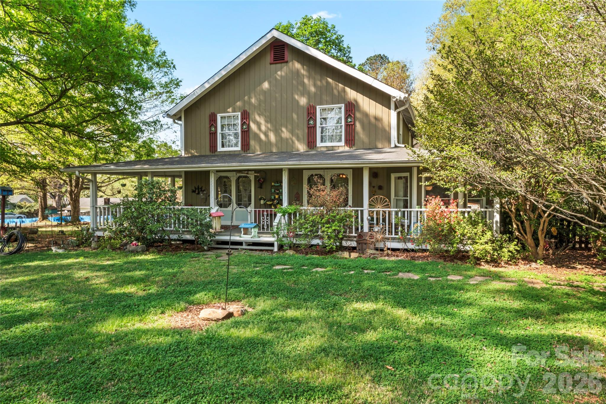 101 Sunnywood Lane