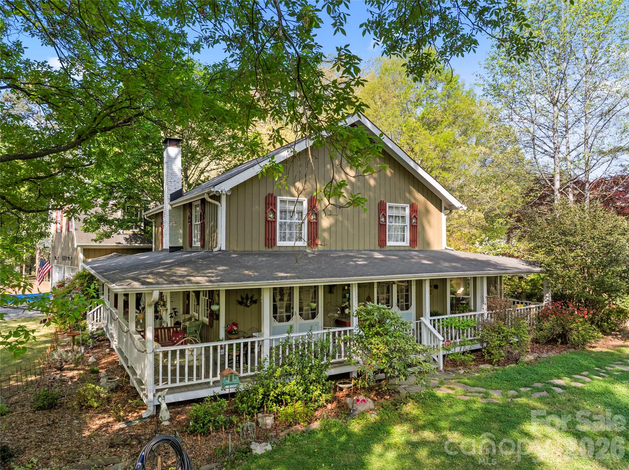 101 Sunnywood Lane