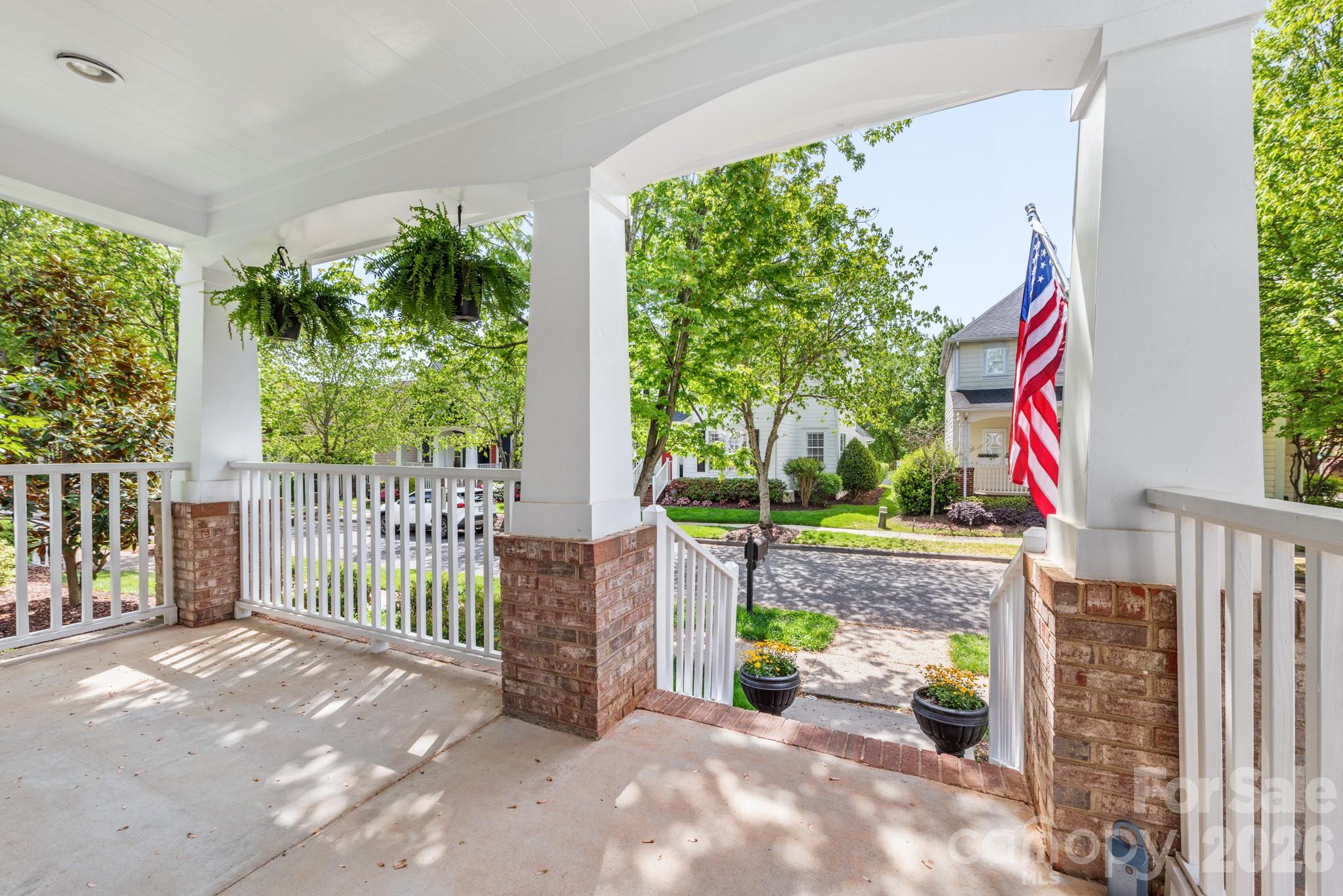 17005 Carlton Way Road