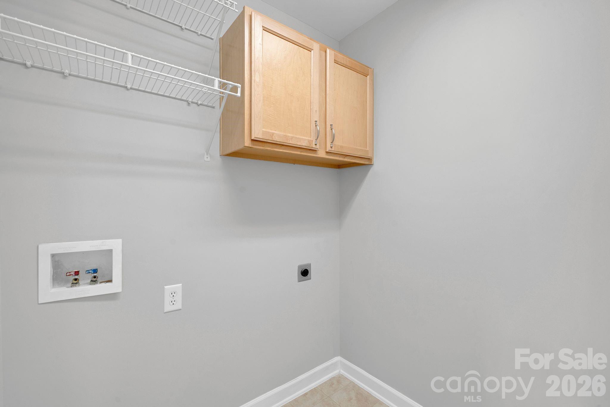 17005 Carlton Way Road