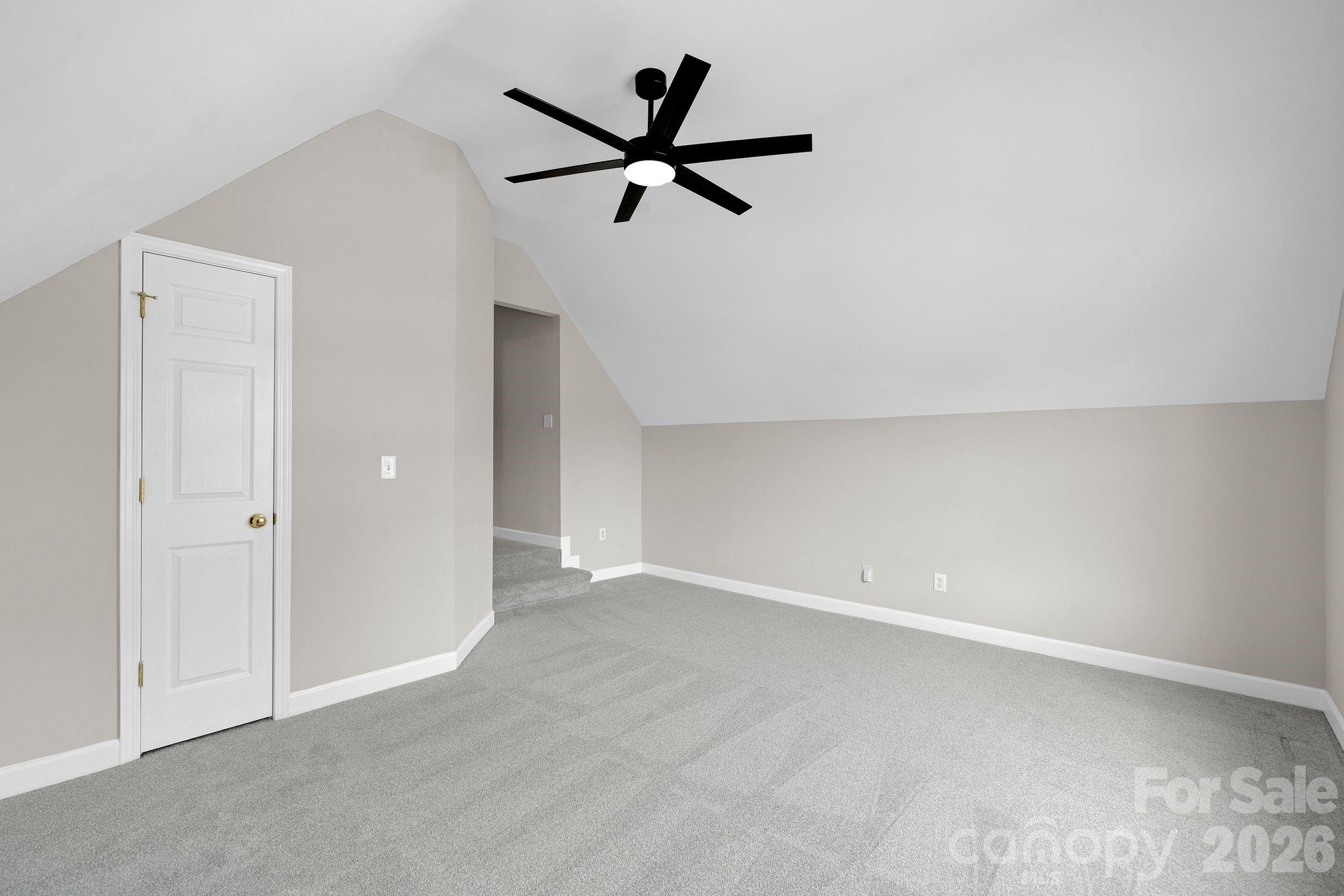 17005 Carlton Way Road