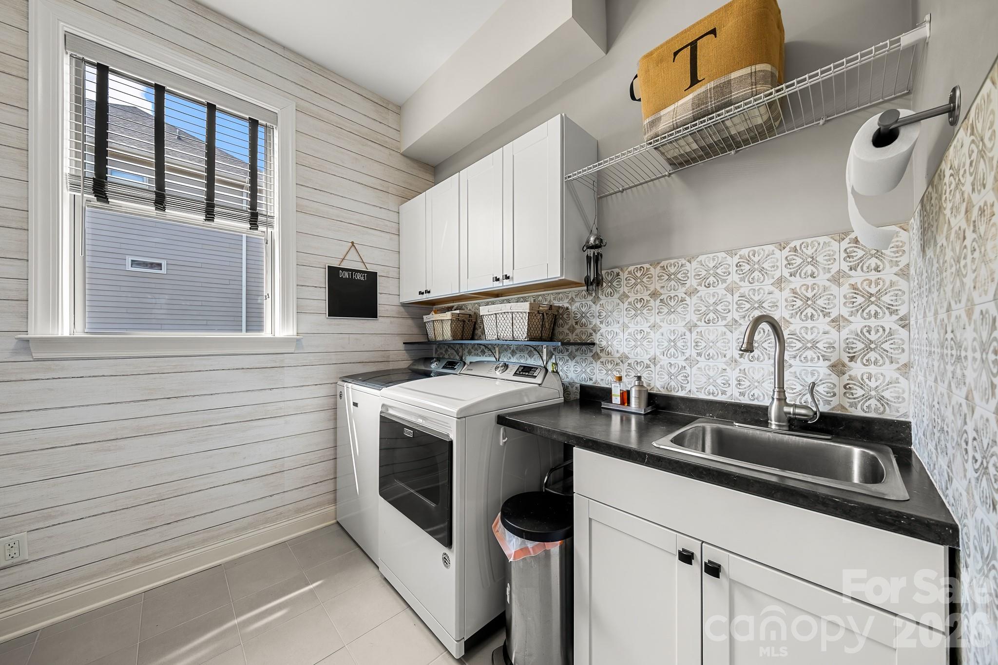 6008 Candlestick Lane