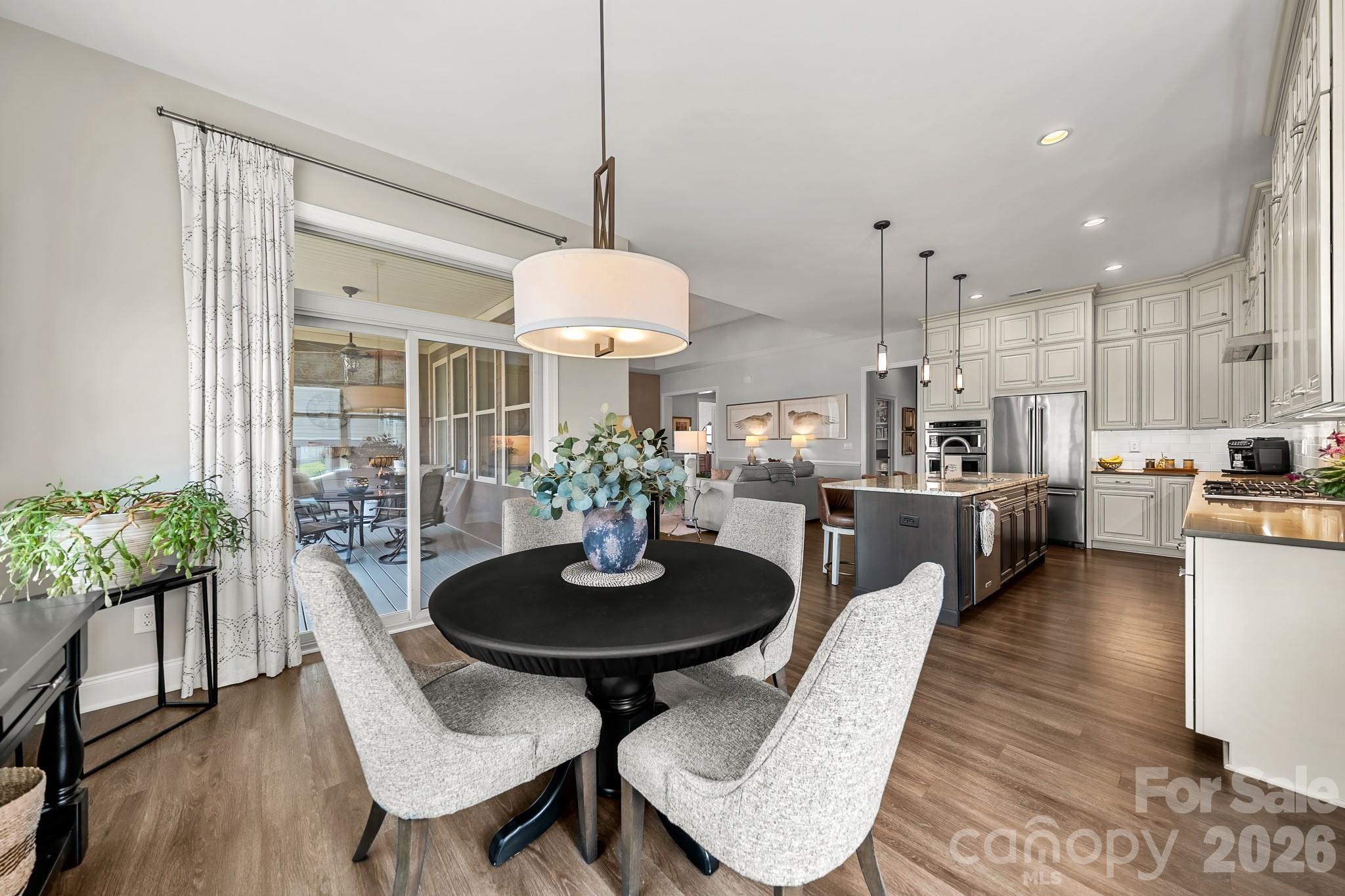 6008 Candlestick Lane