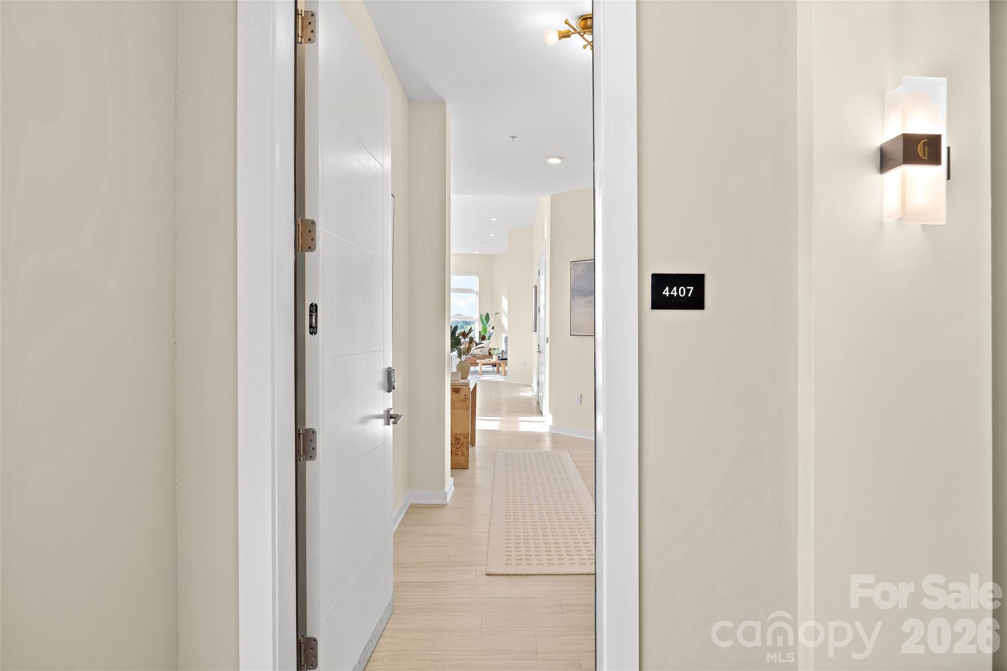 3630 N Davidson Street Unit: 4407