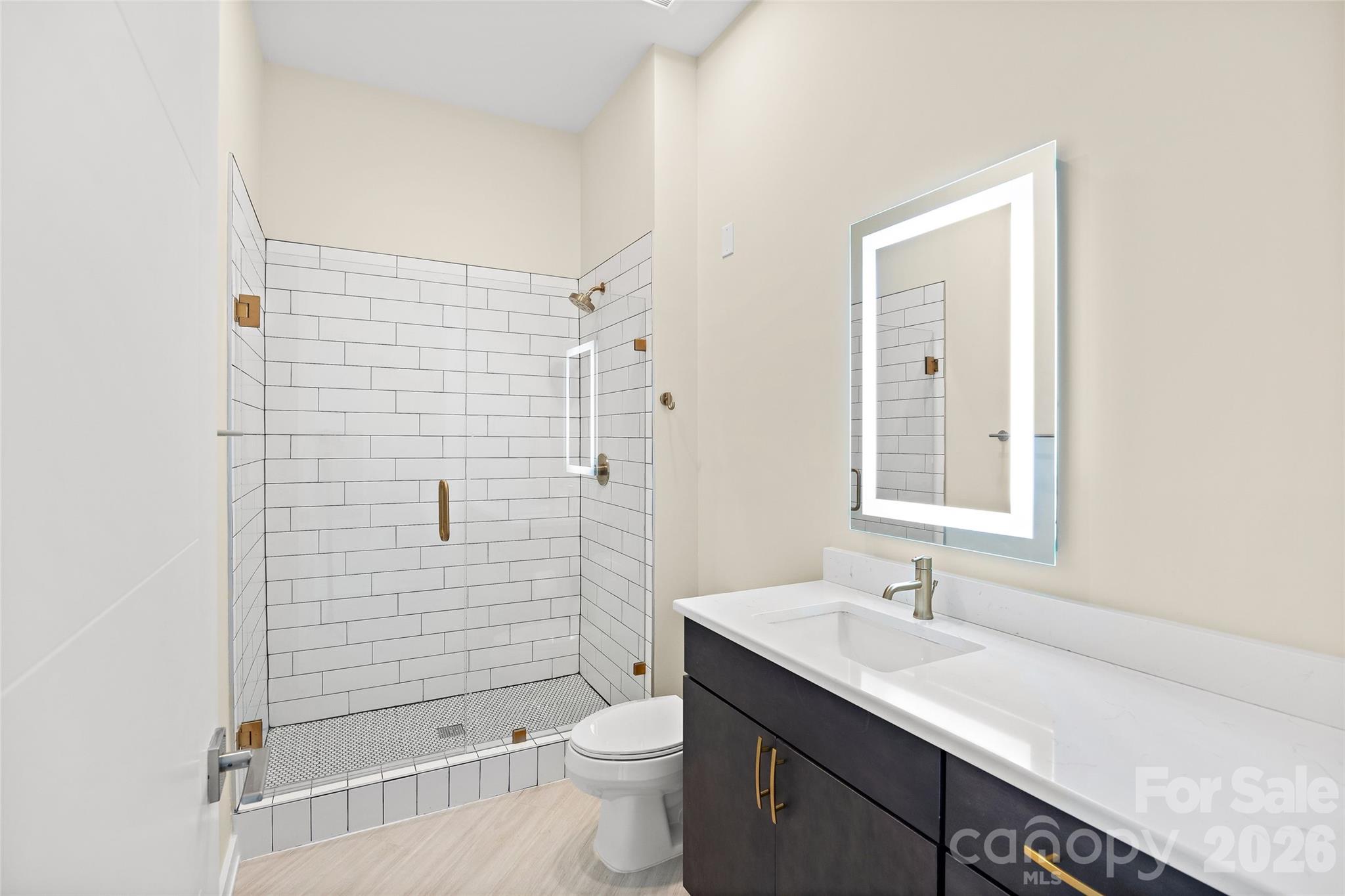 3630 N Davidson Street Unit: 4407