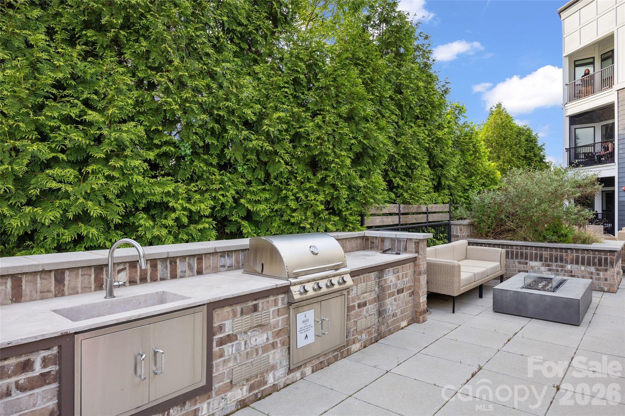 3630 N Davidson Street Unit: 4407