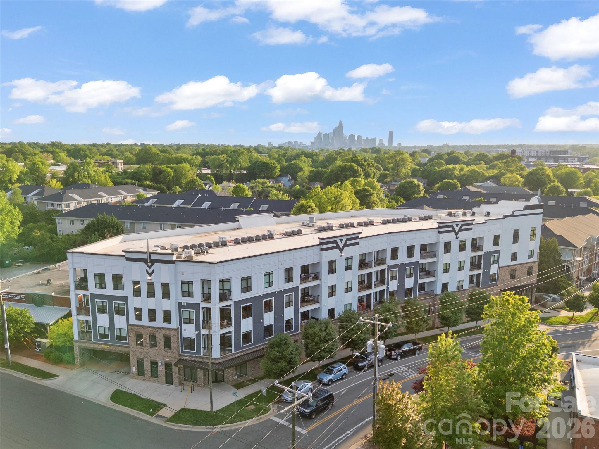 3630 N Davidson Street Unit: 4407